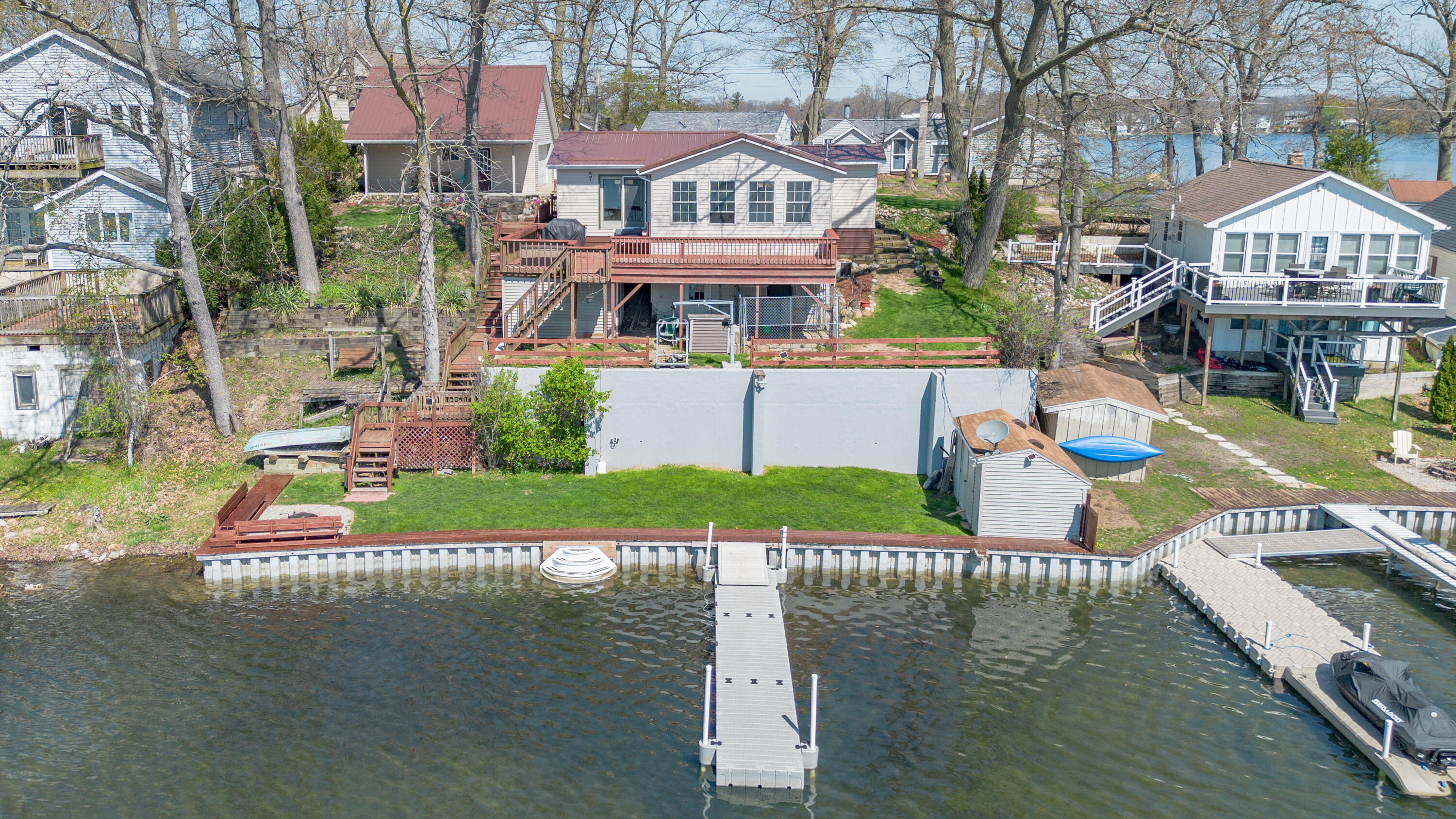 11915 Lakeway Street