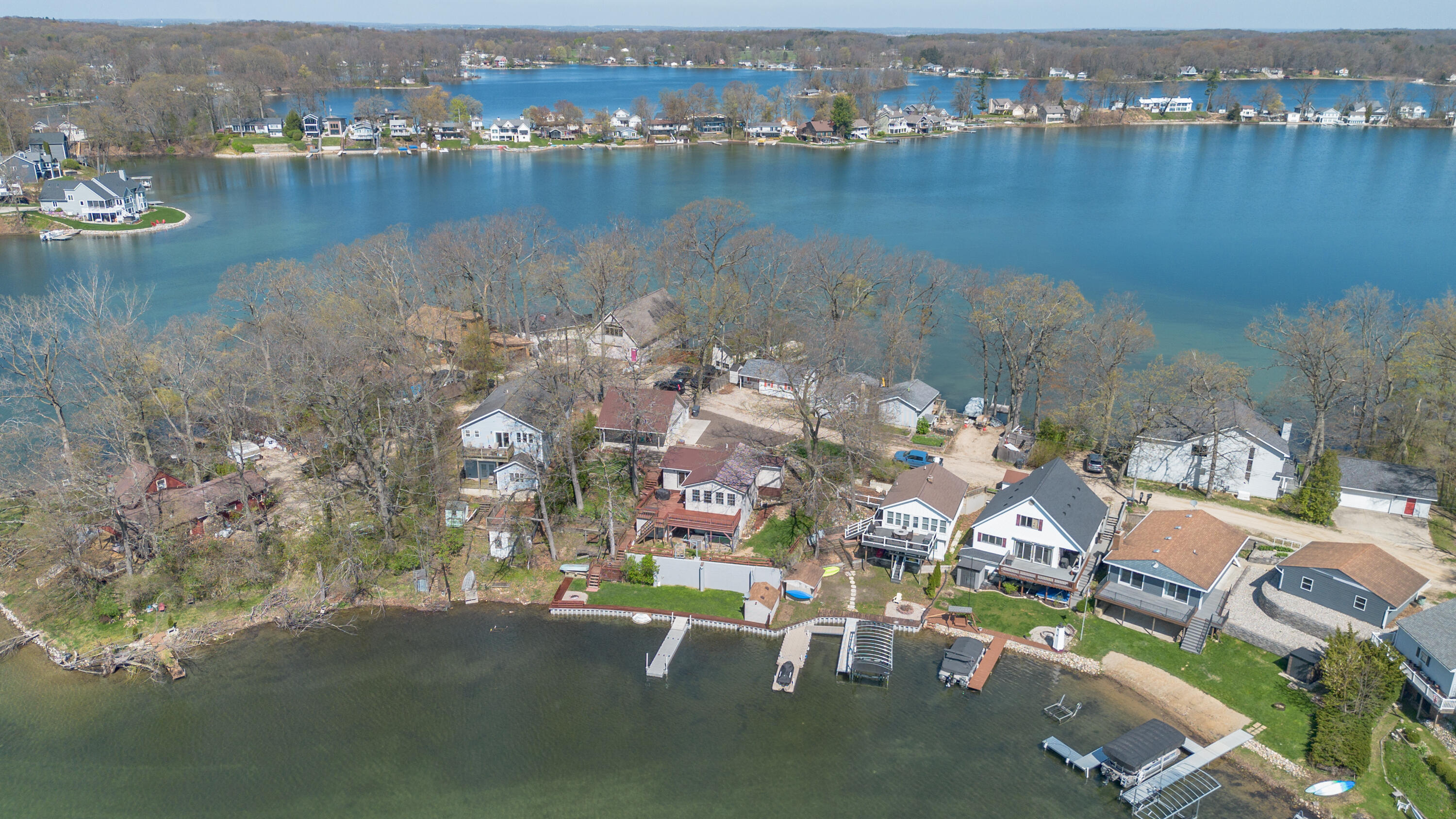 11915 Lakeway Street