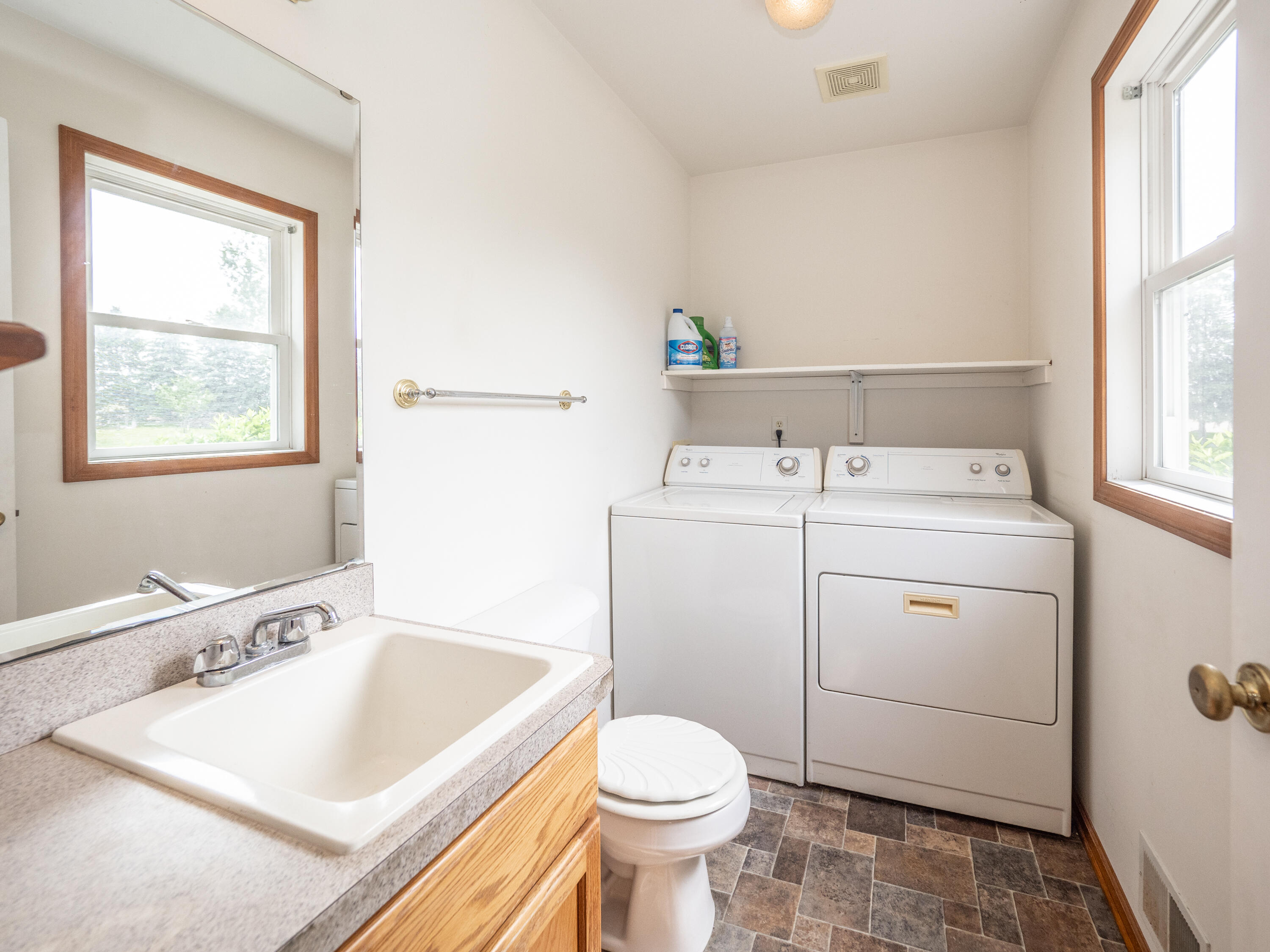 54163 Ridgeview Circle