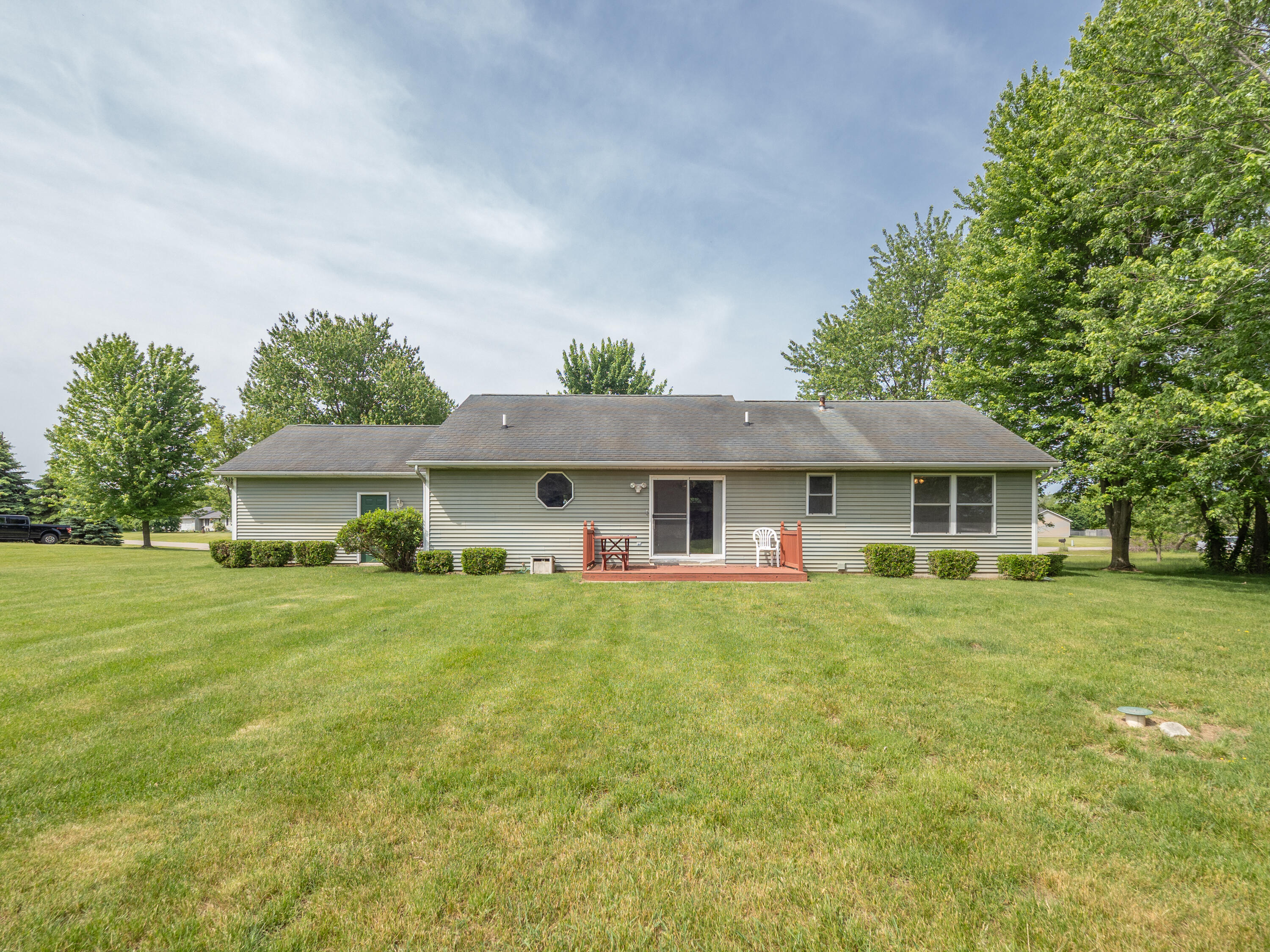 54163 Ridgeview Circle