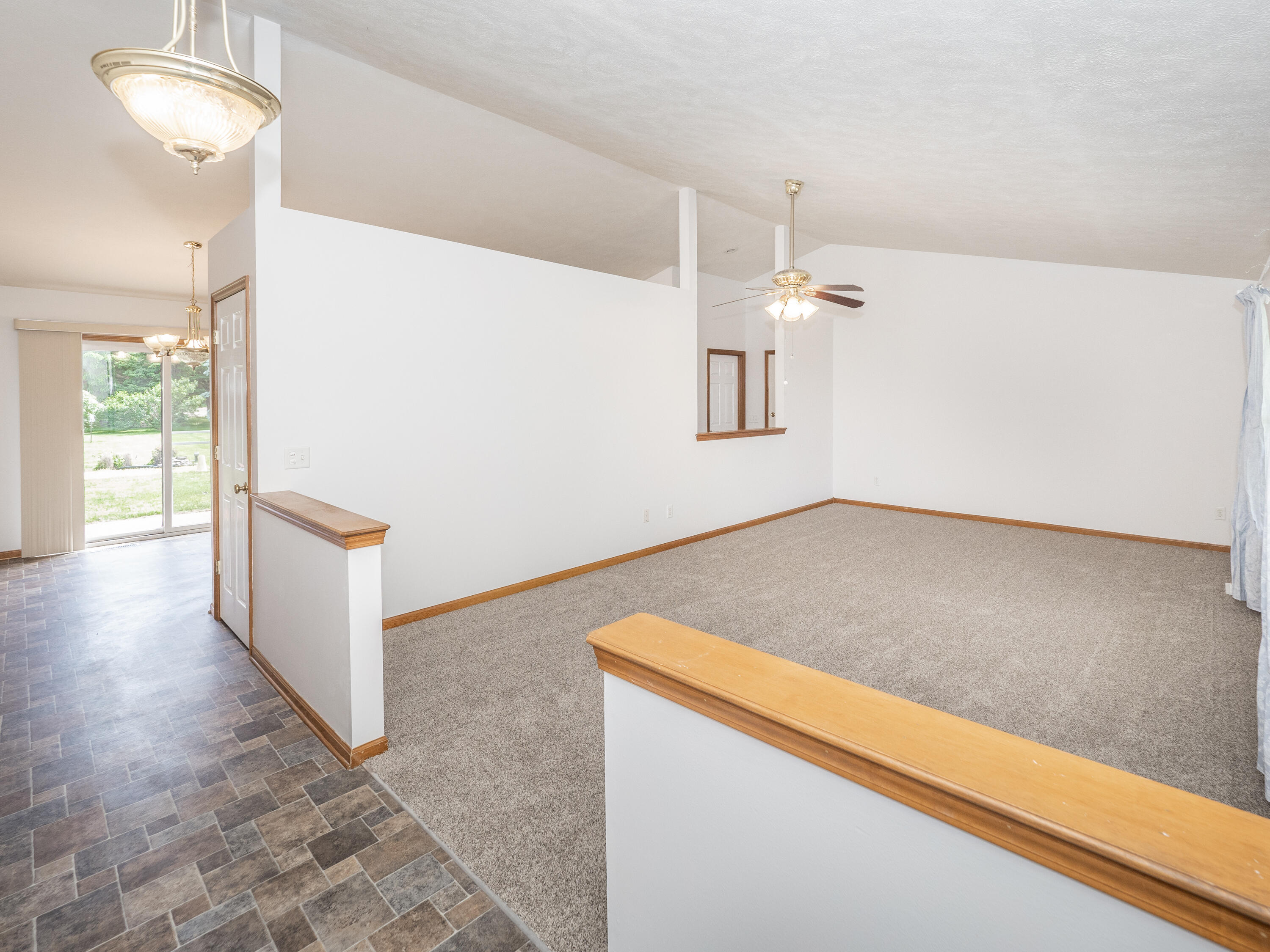 54163 Ridgeview Circle