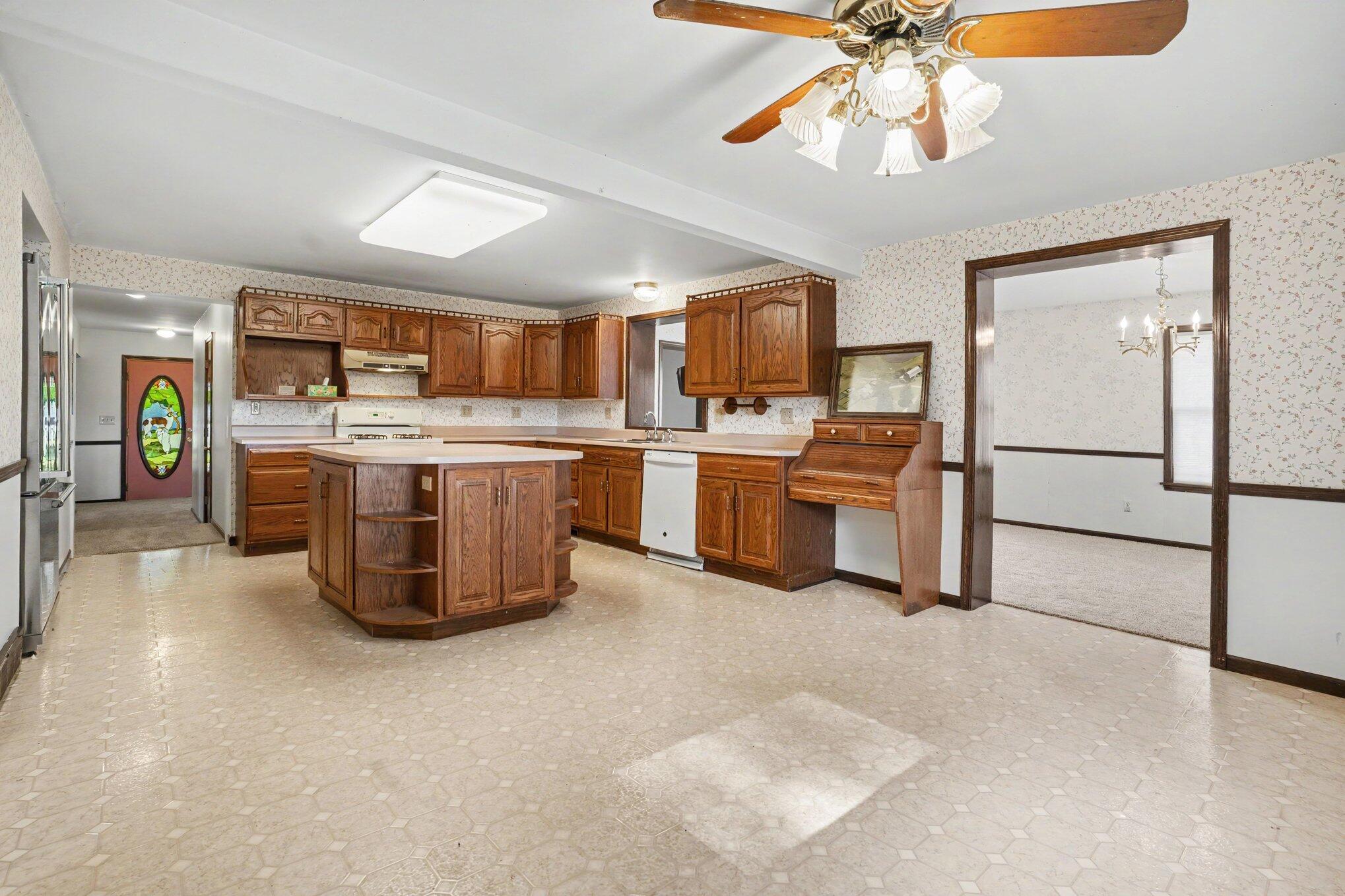 1129 N 24th Street