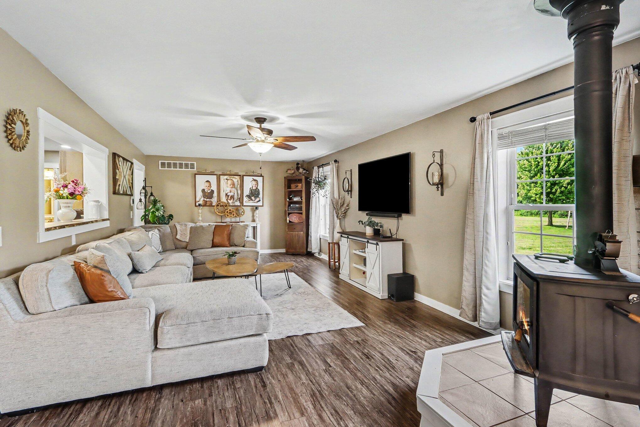 52638 Oak Plains Road