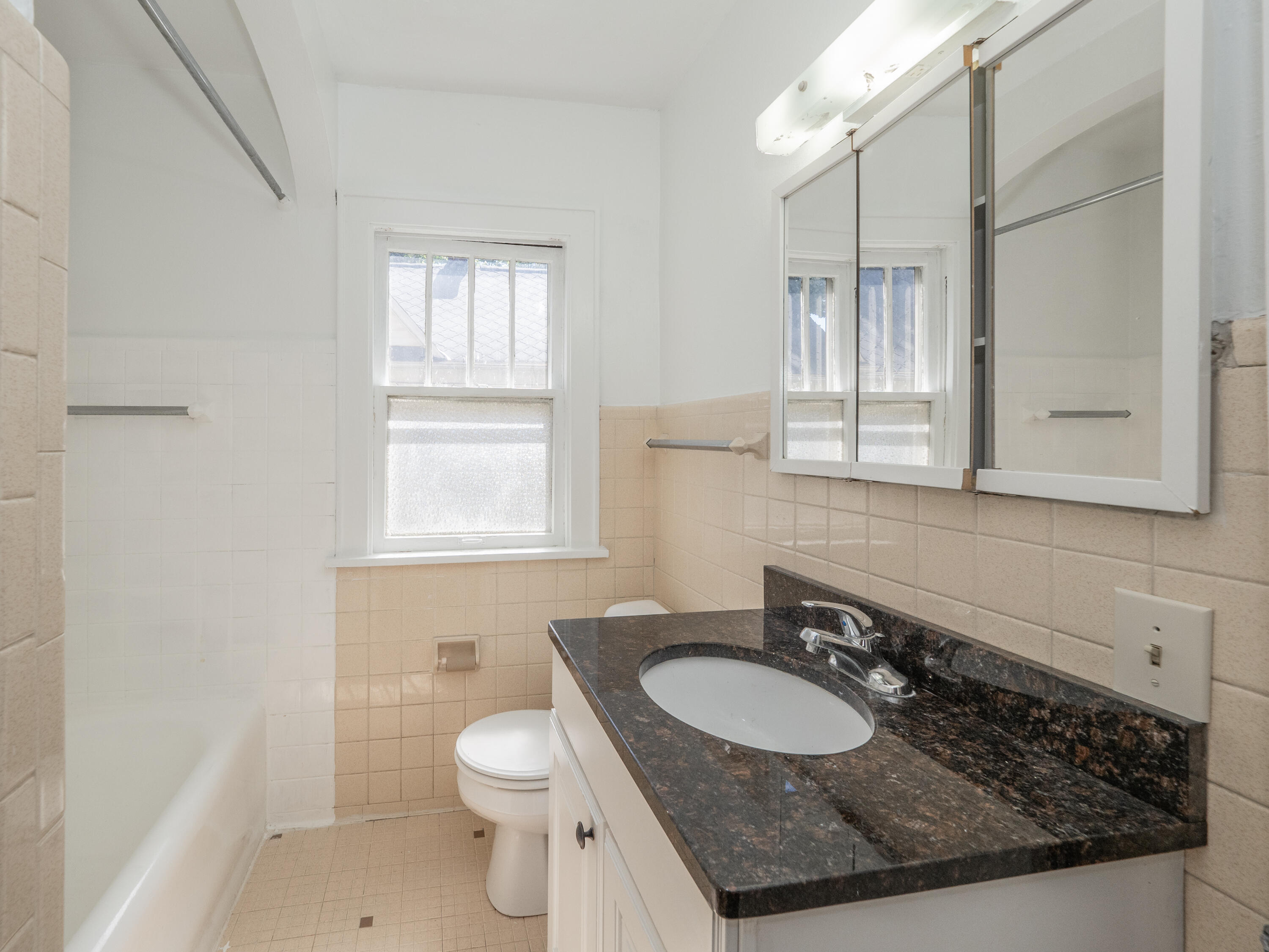 2127 W Main Street