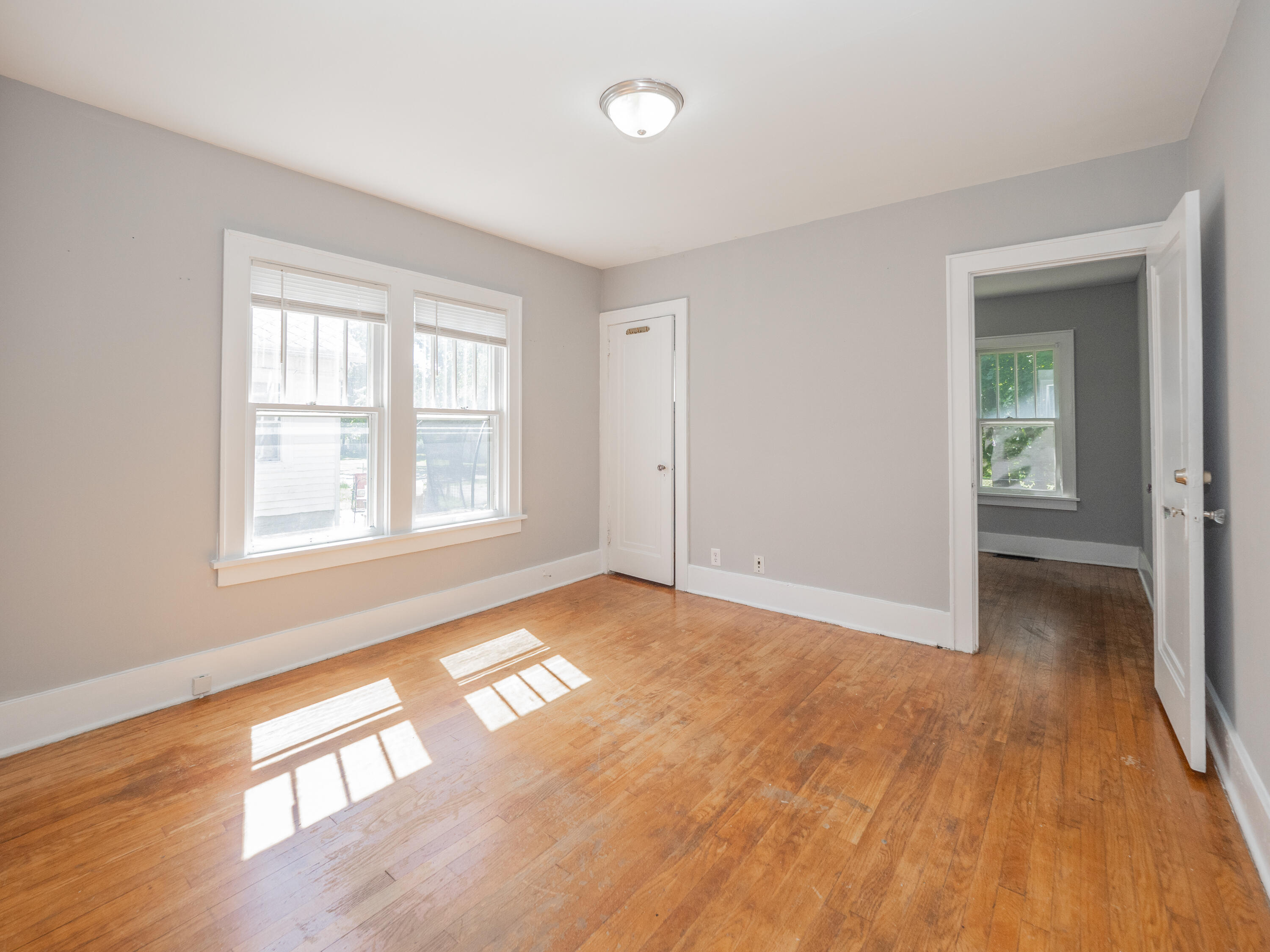 2127 W Main Street