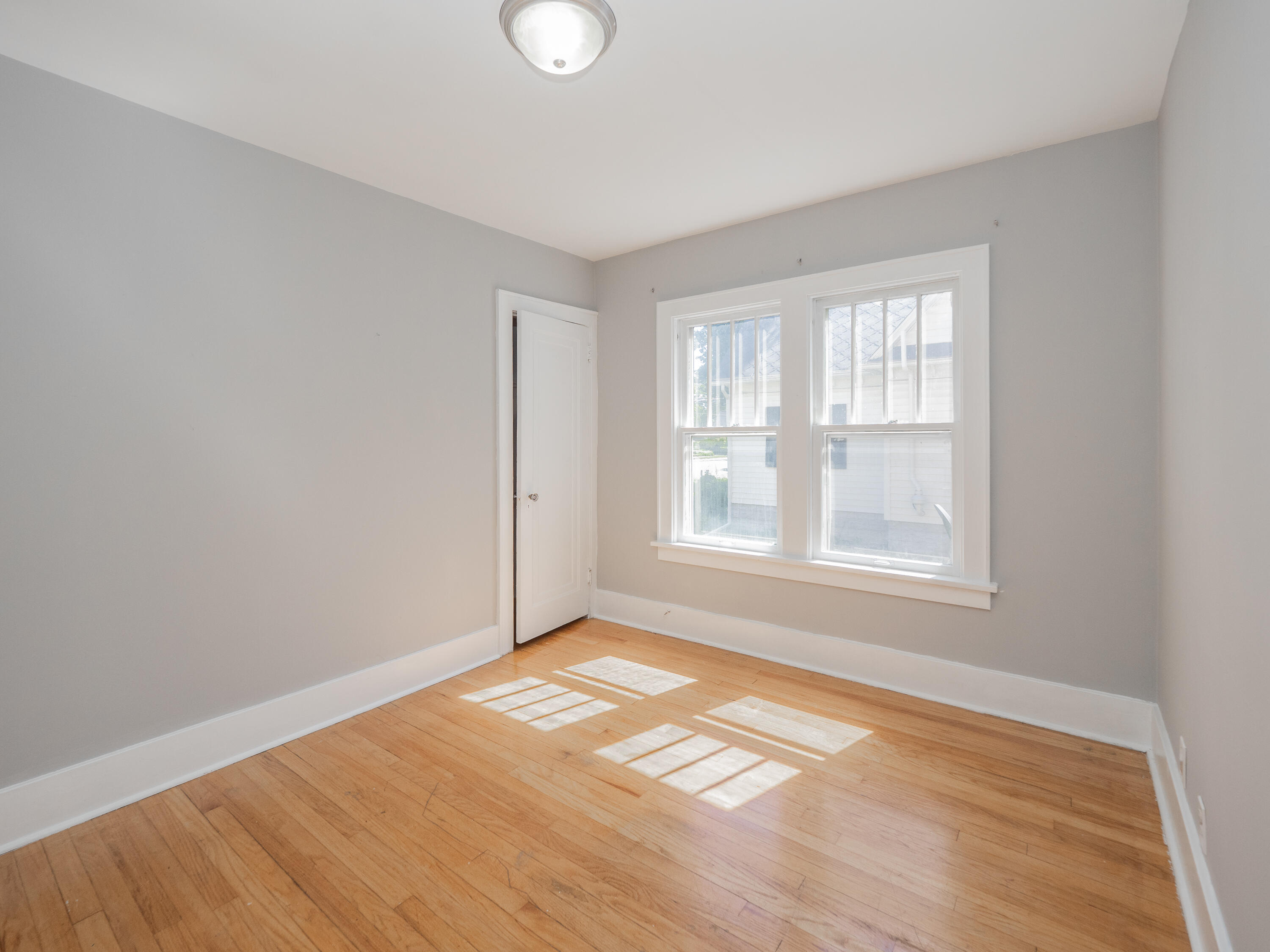 2127 W Main Street