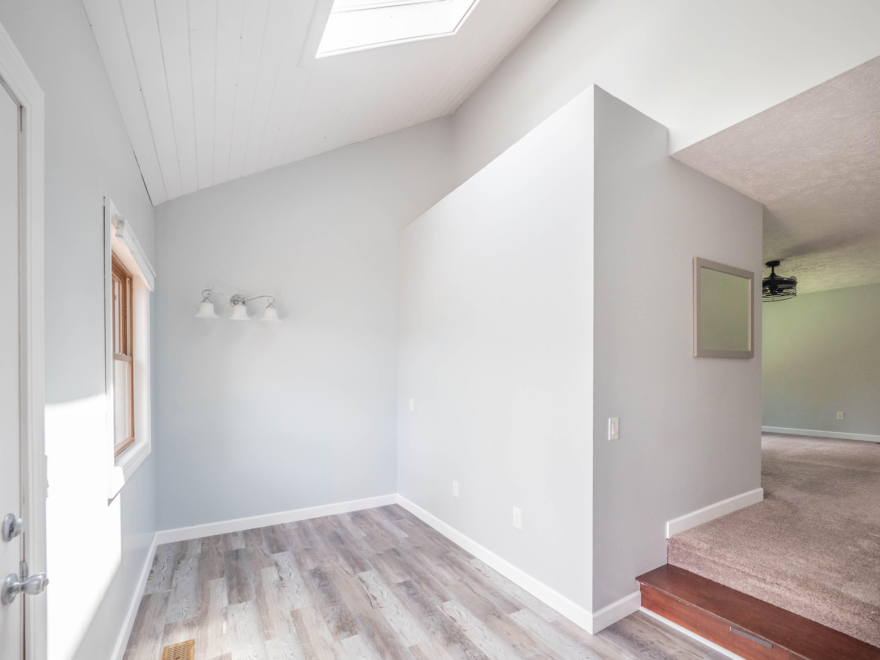 9434 Oakview Drive