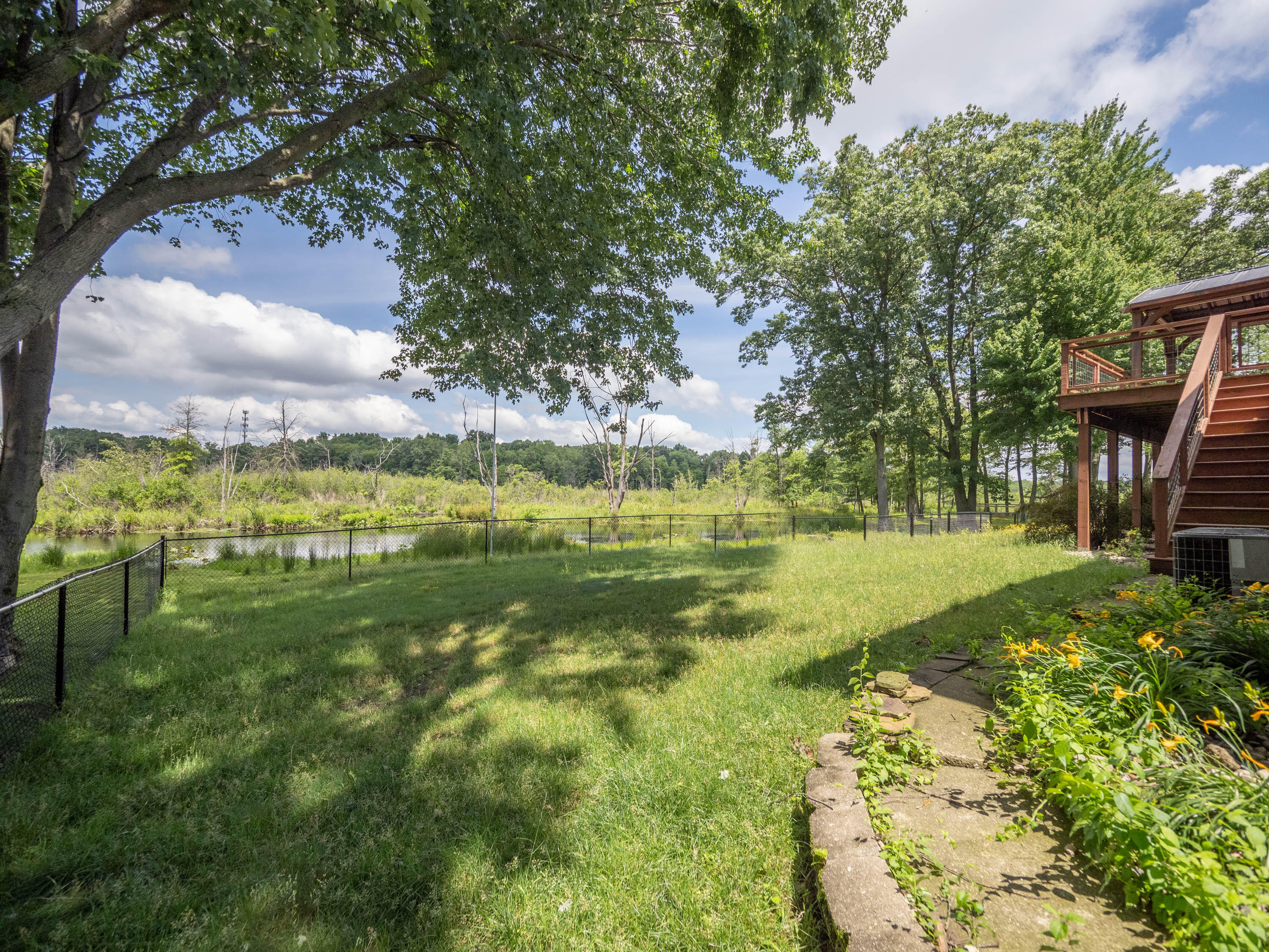 9434 Oakview Drive