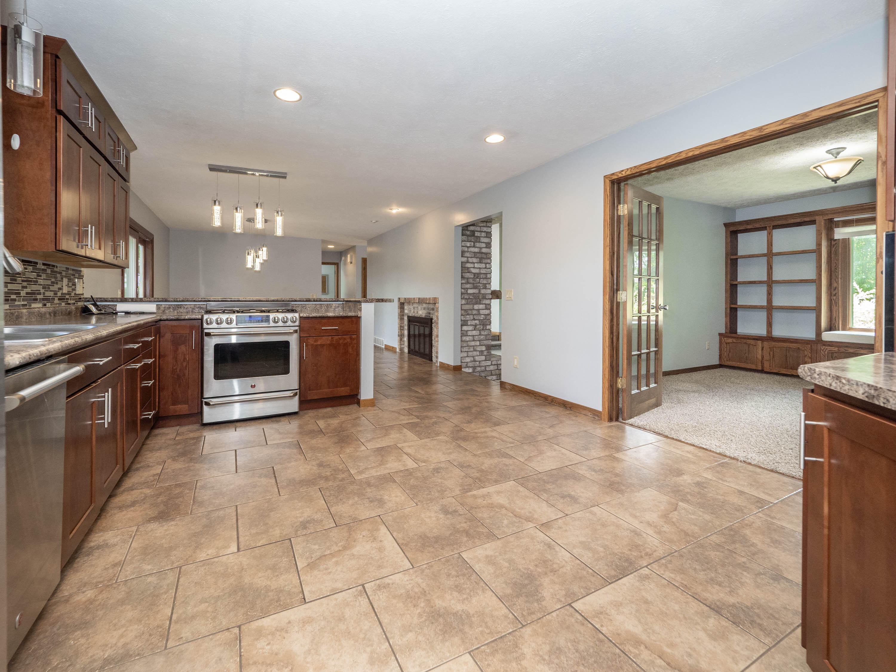 9434 Oakview Drive