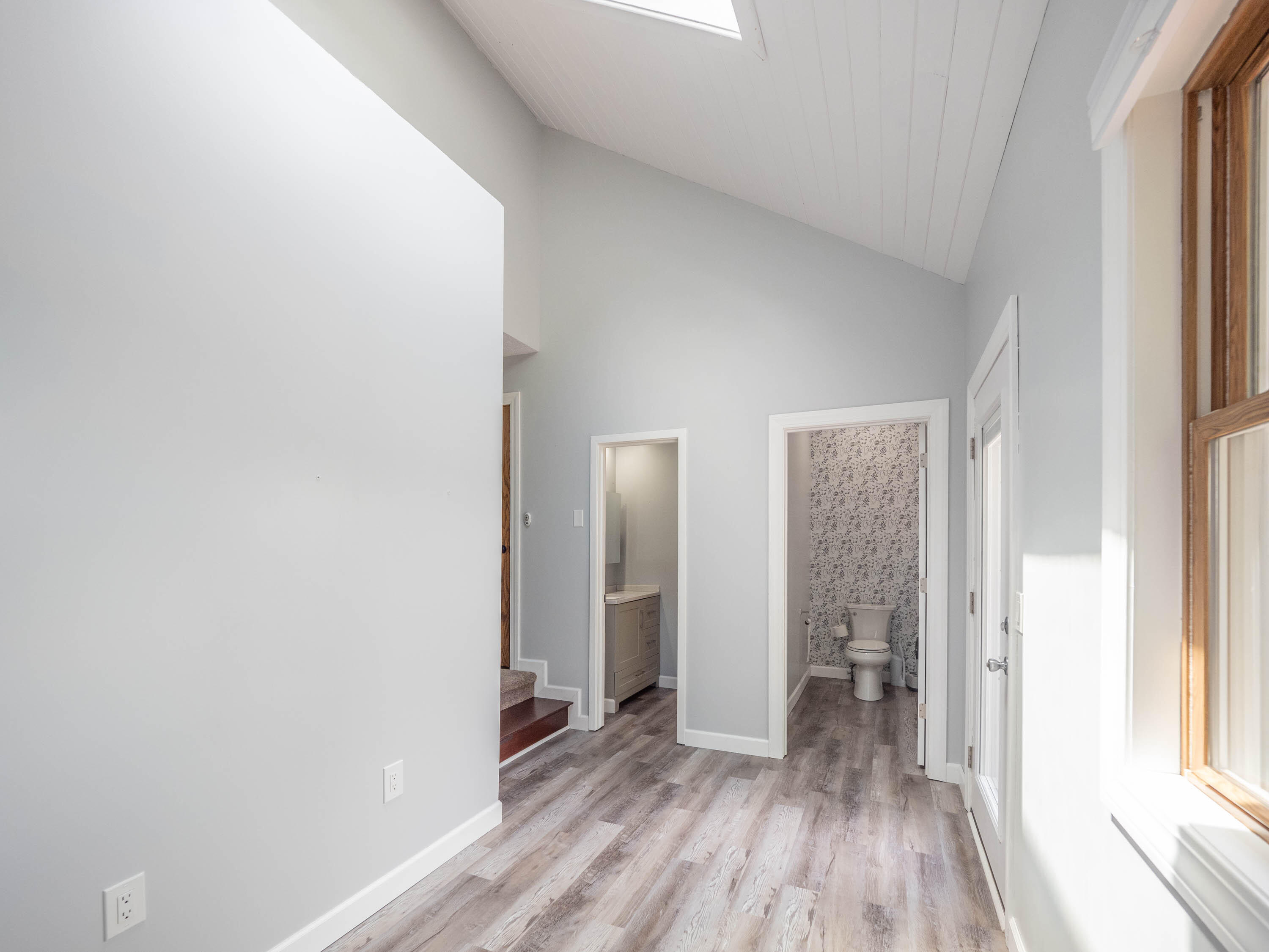 9434 Oakview Drive