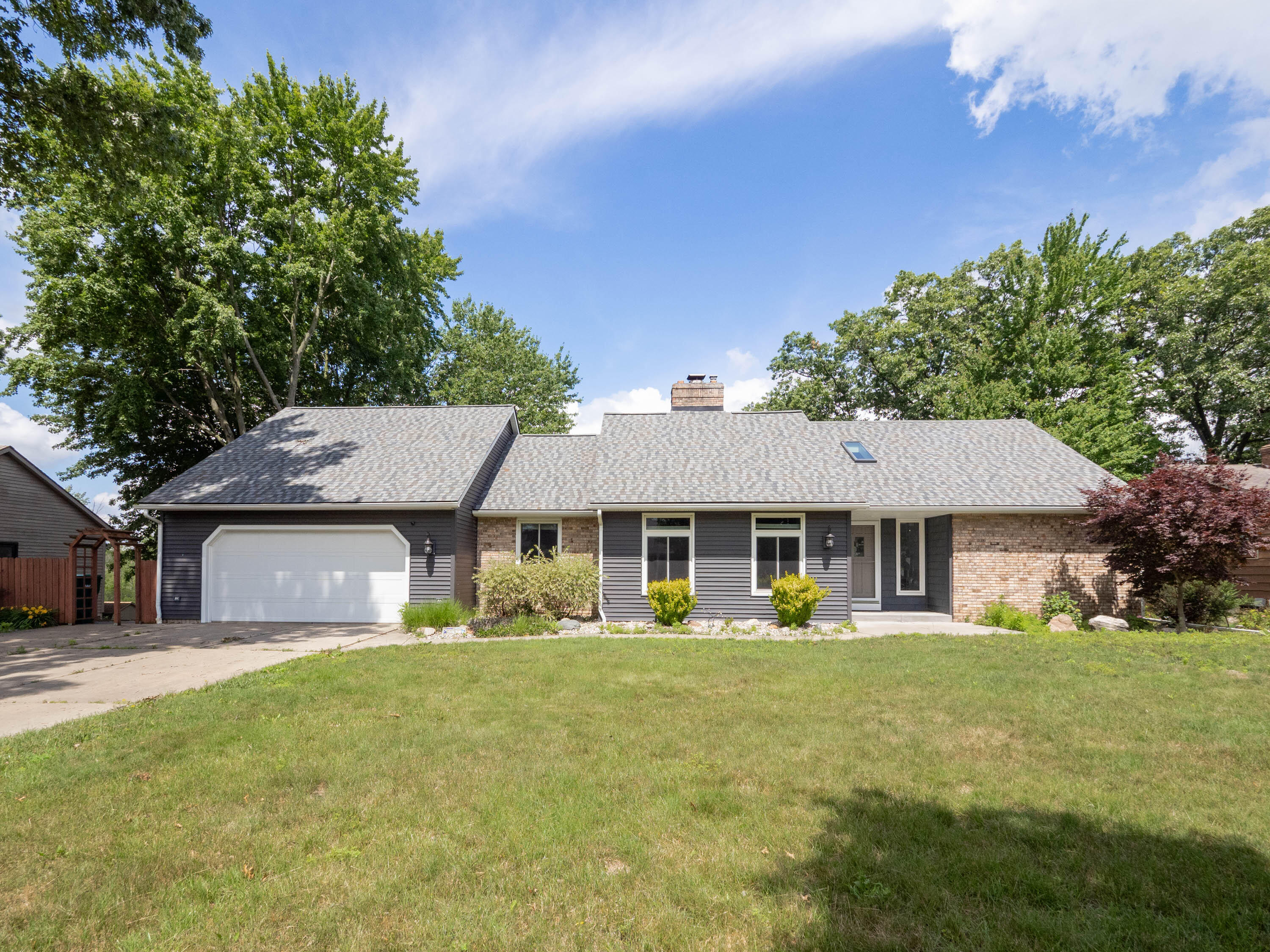 9434 Oakview Drive