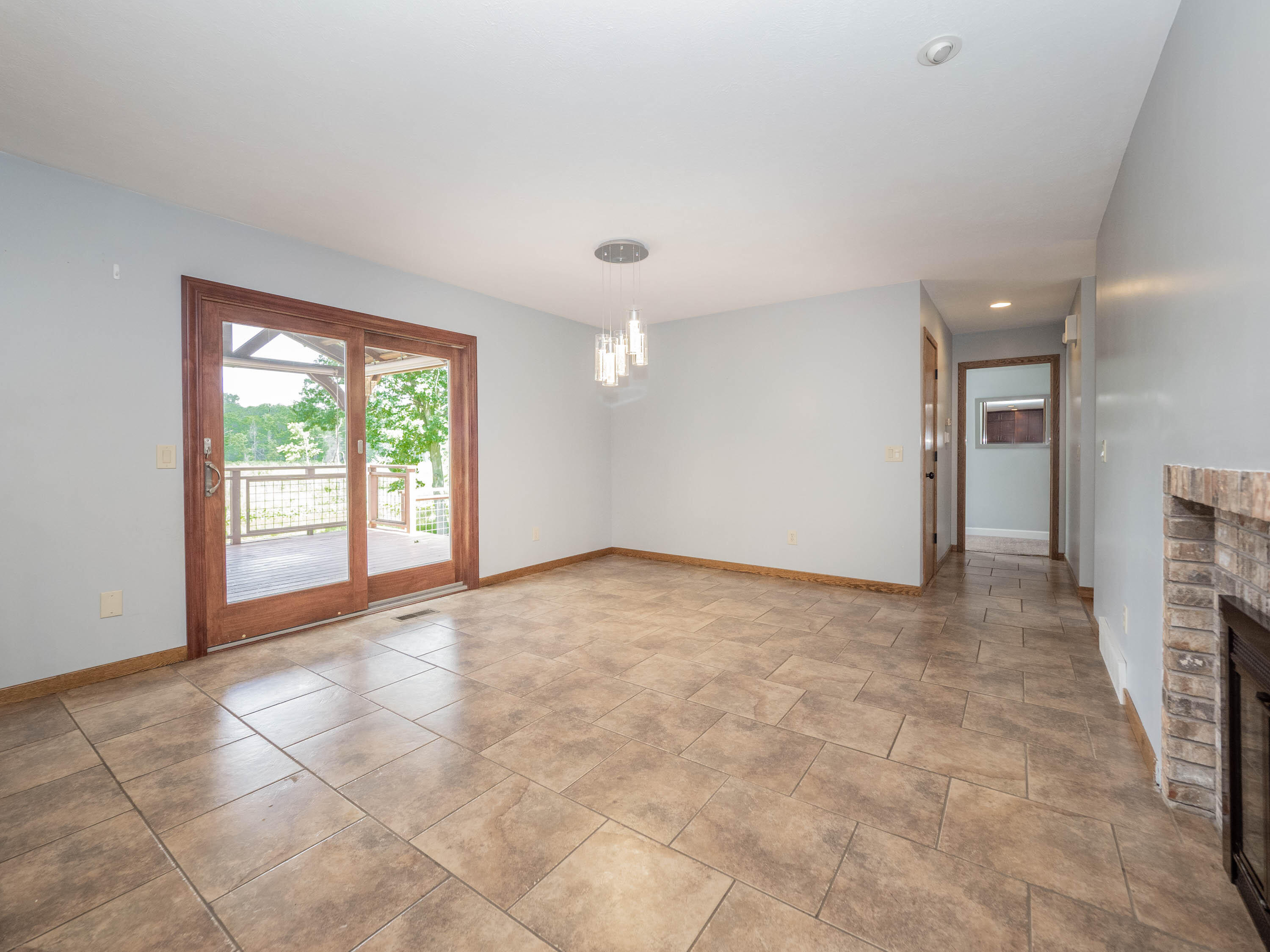 9434 Oakview Drive