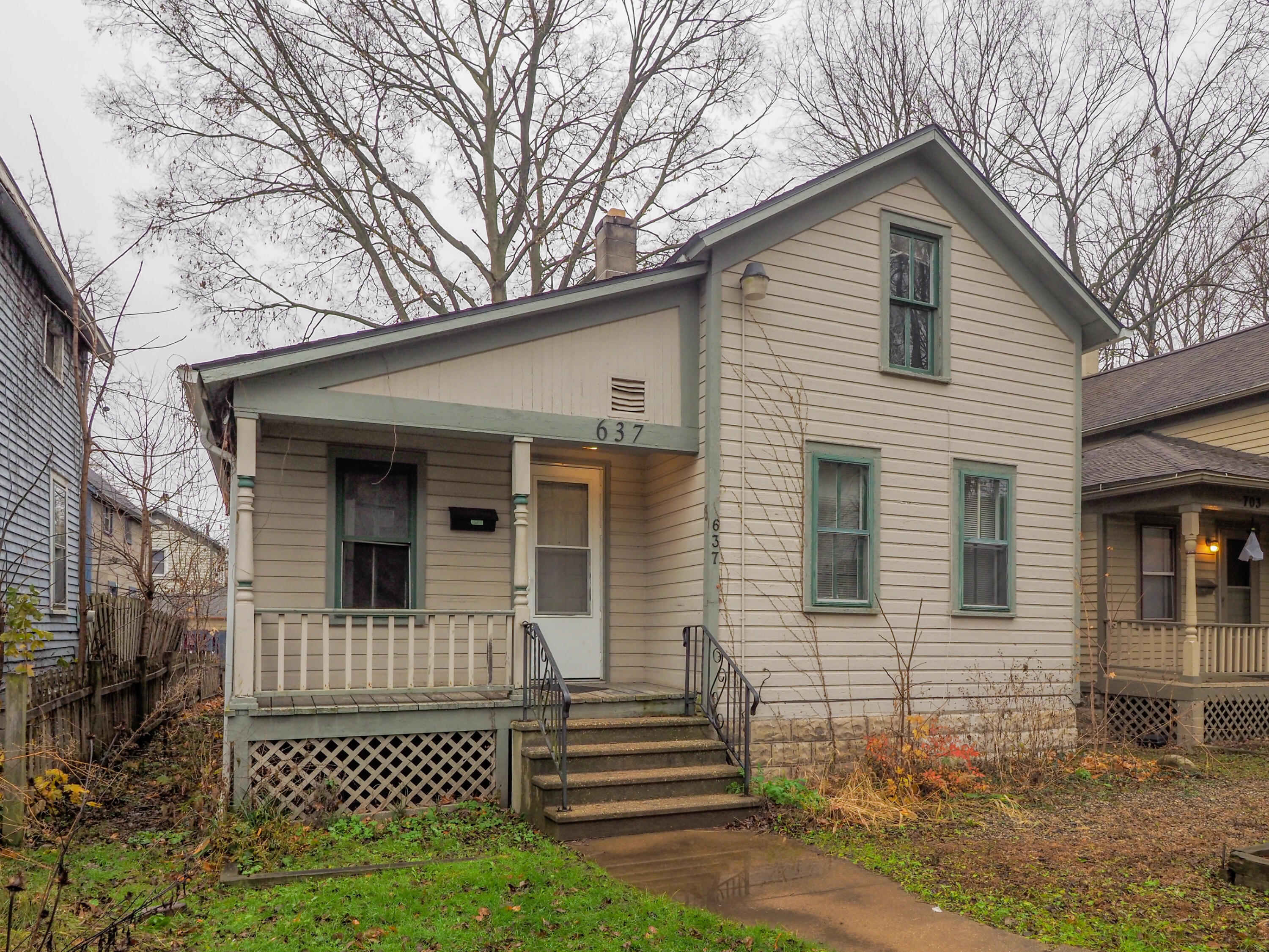 637 Davis Street