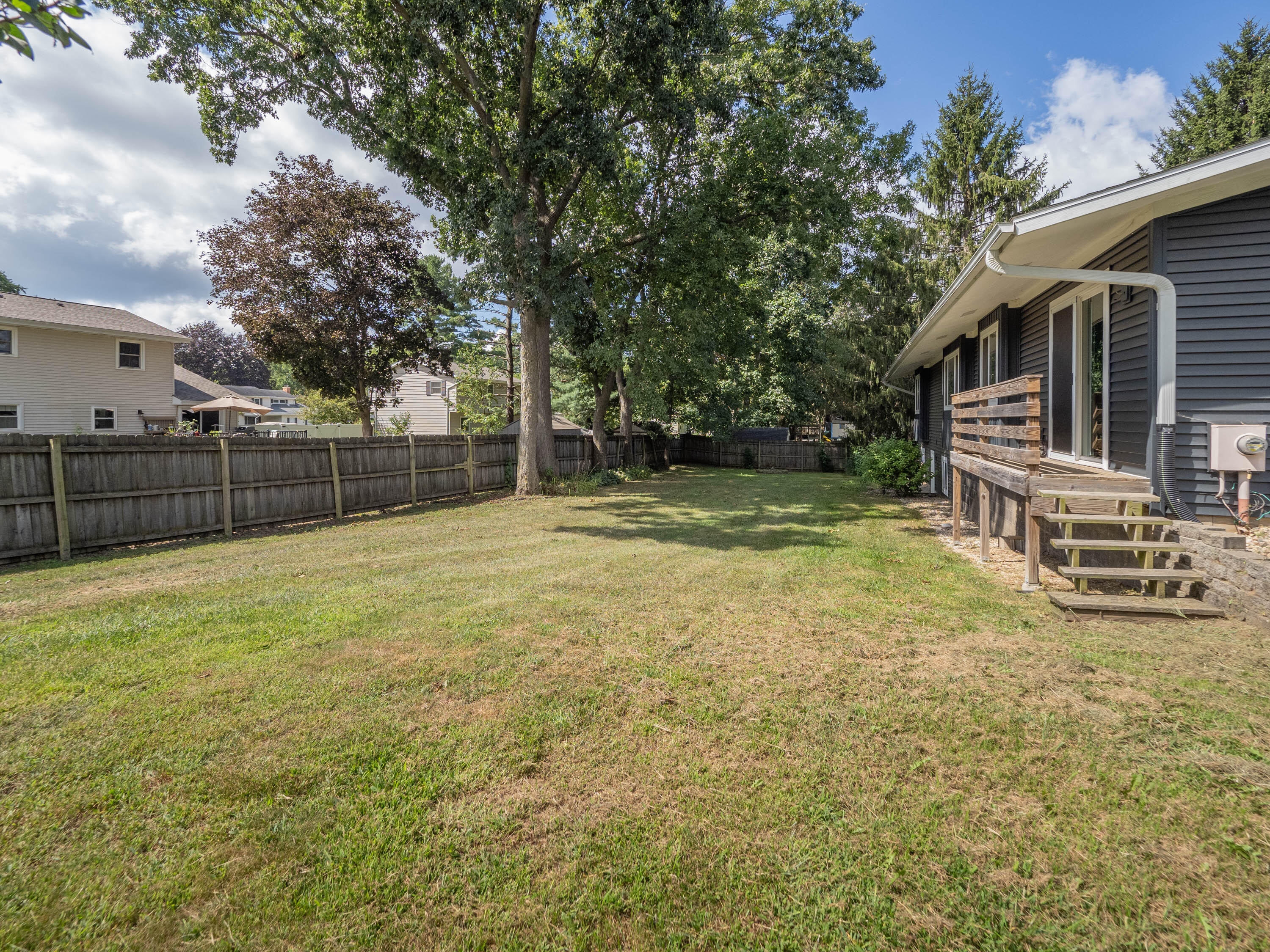 3125 Coachlite Avenue