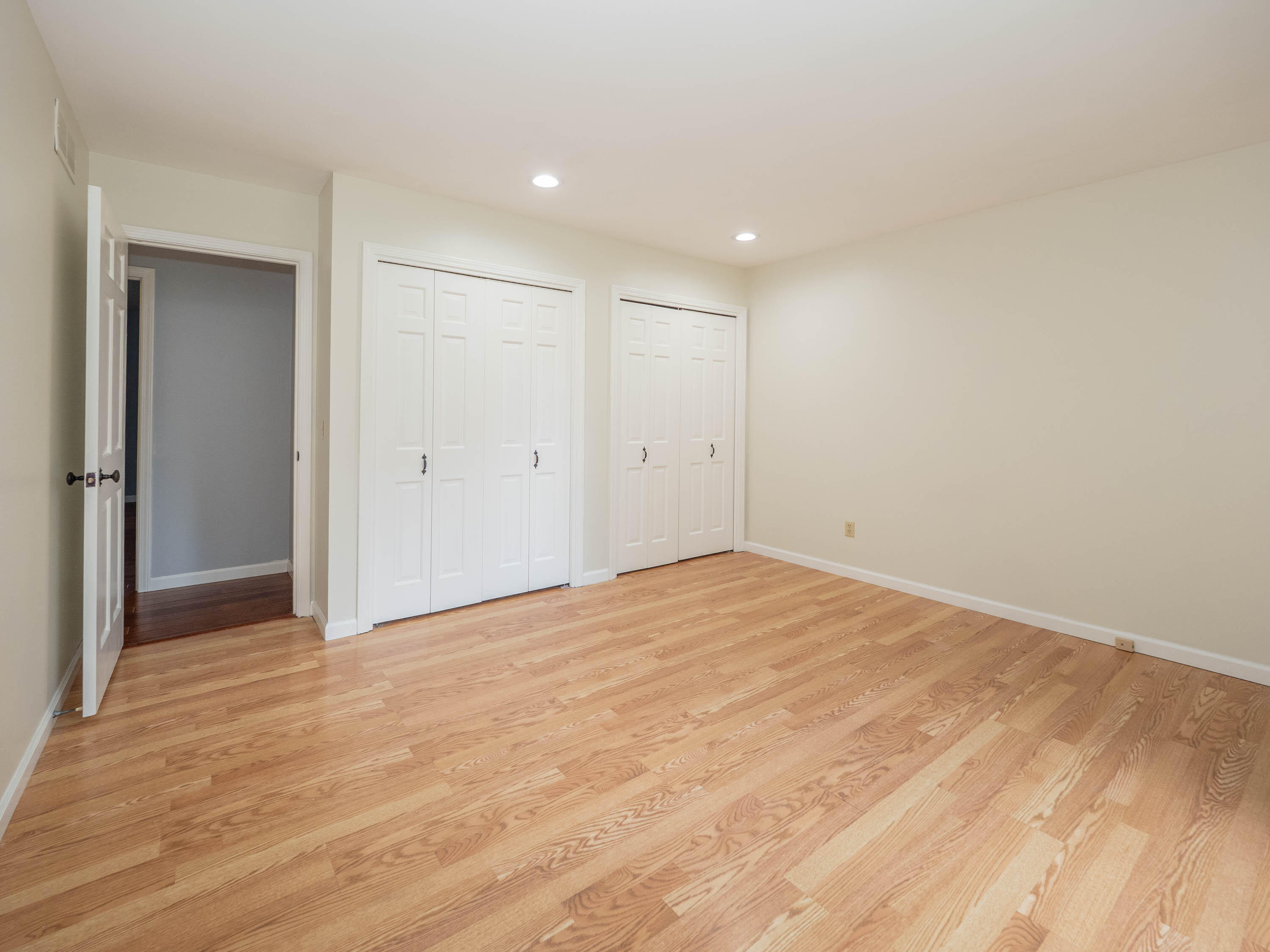 3125 Coachlite Avenue