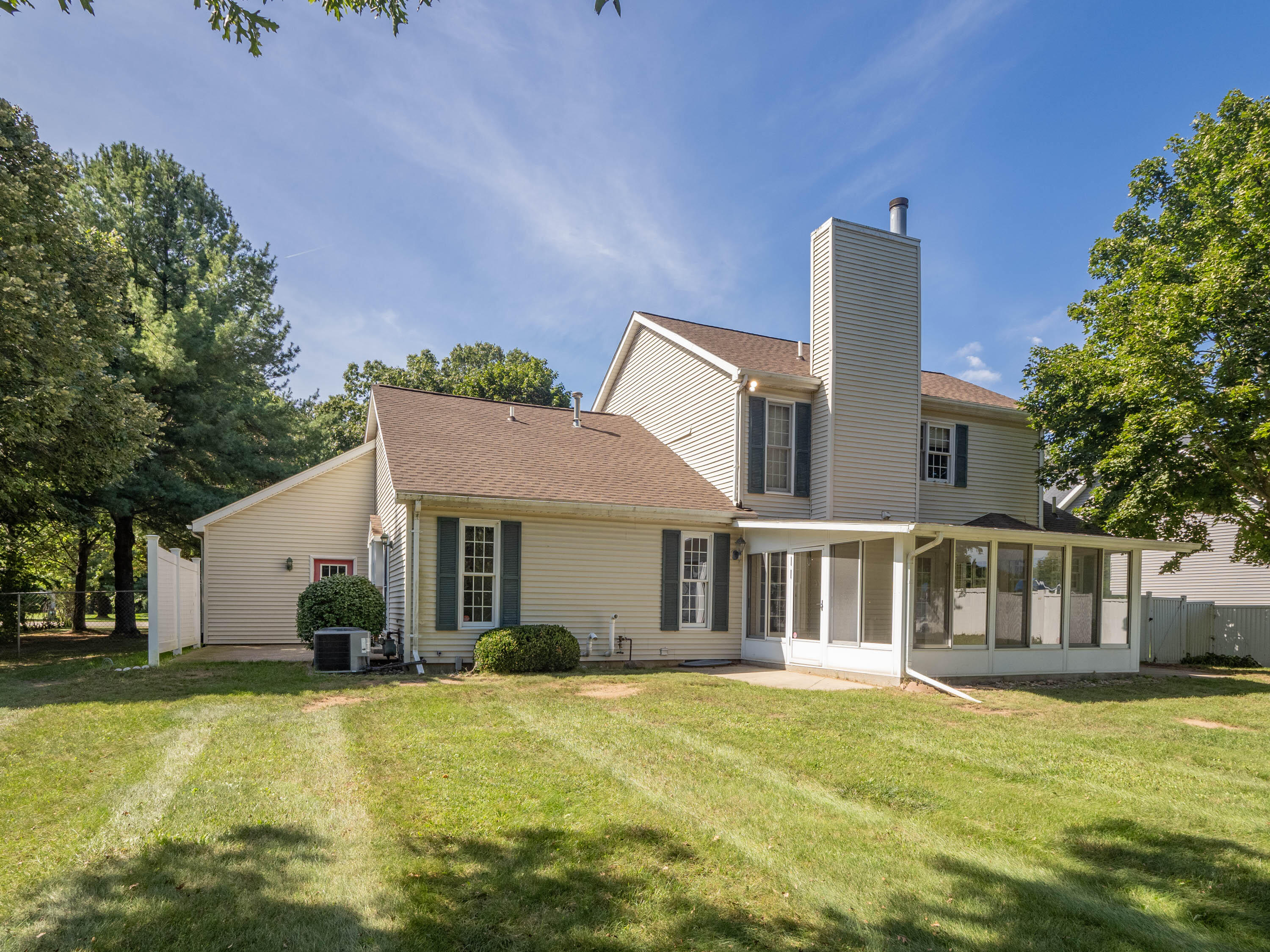 425 Walden Drive