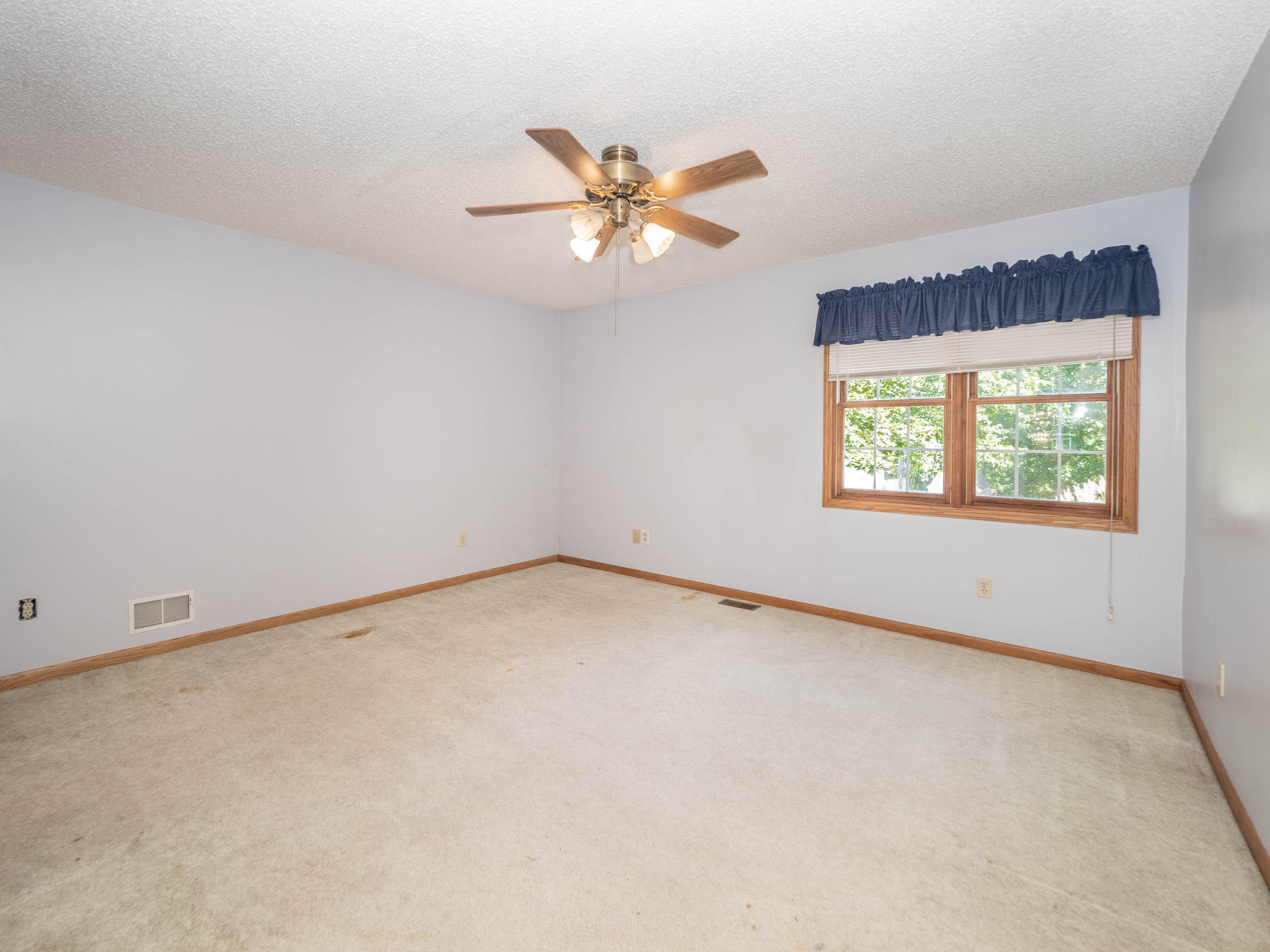 425 Walden Drive