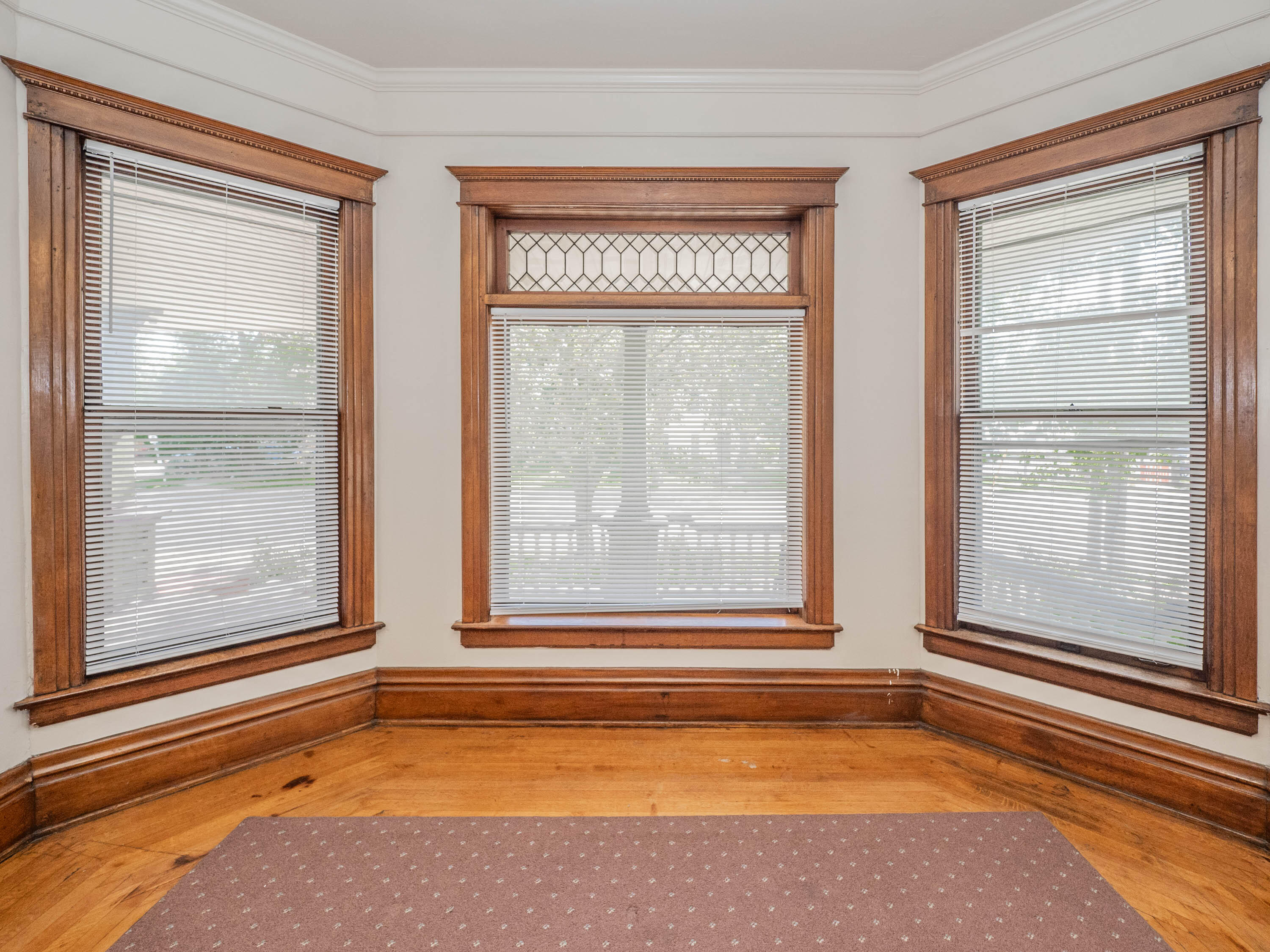 838 W Main Street
