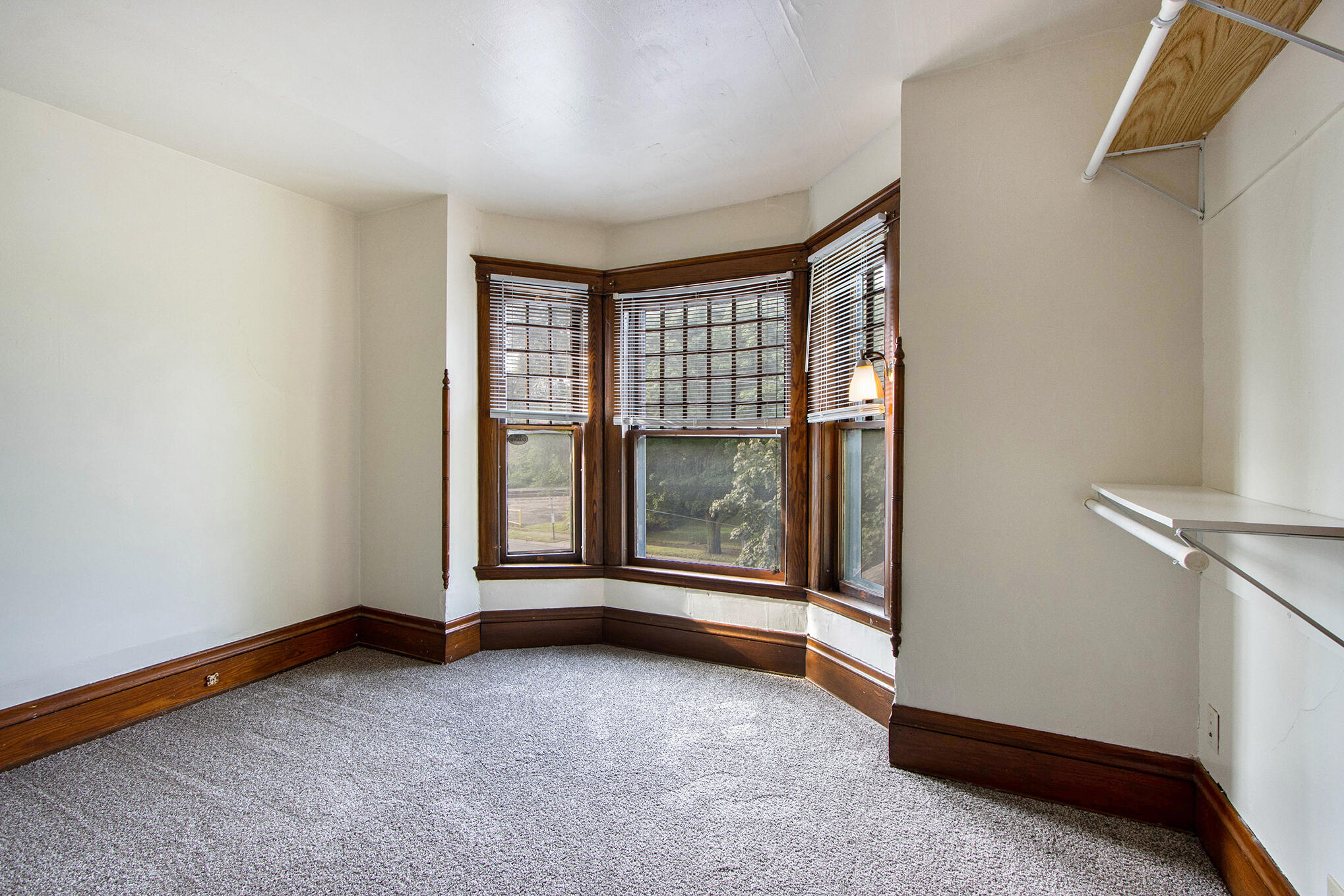838 W Main Street