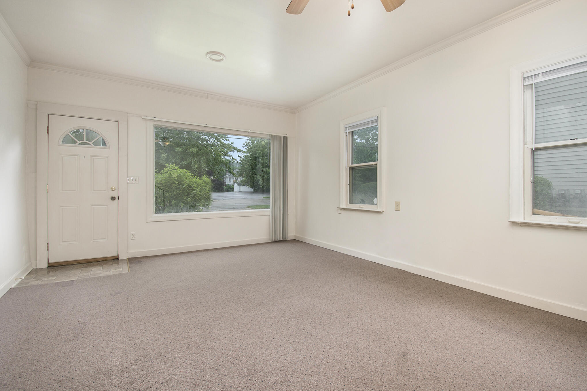 838 W Main Street