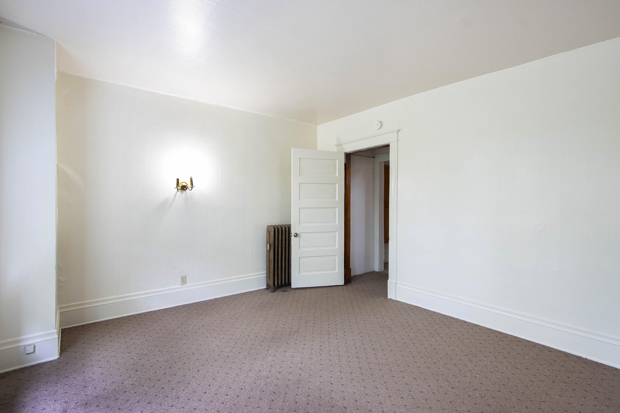 838 W Main Street