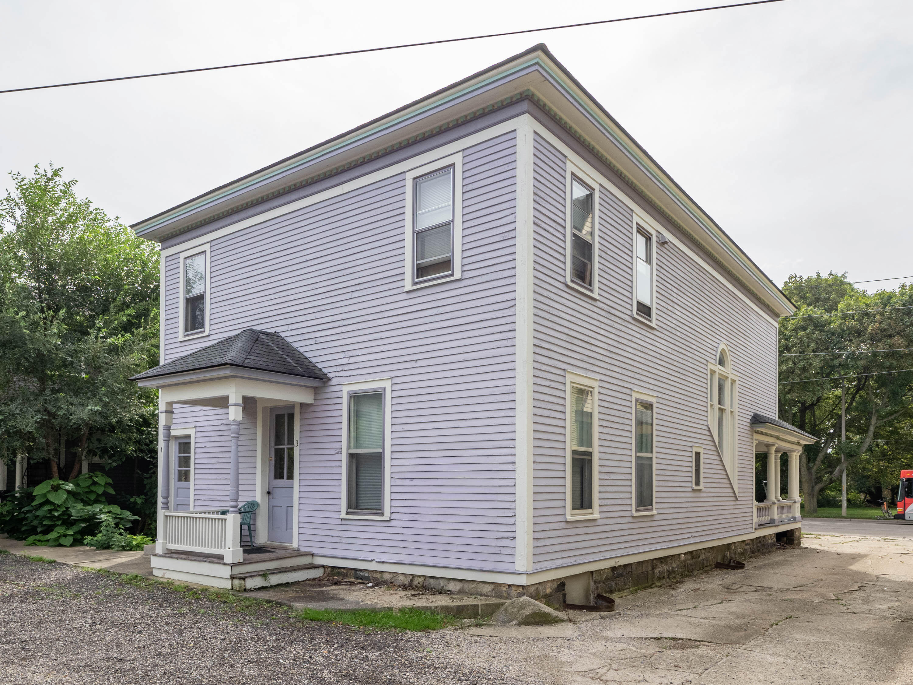 838 W Main Street