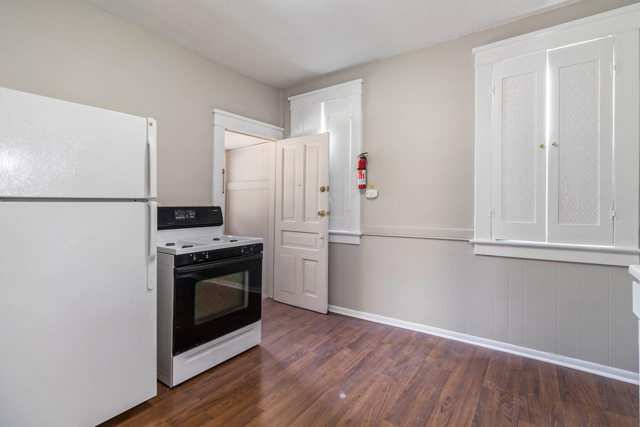 838 W Main Street