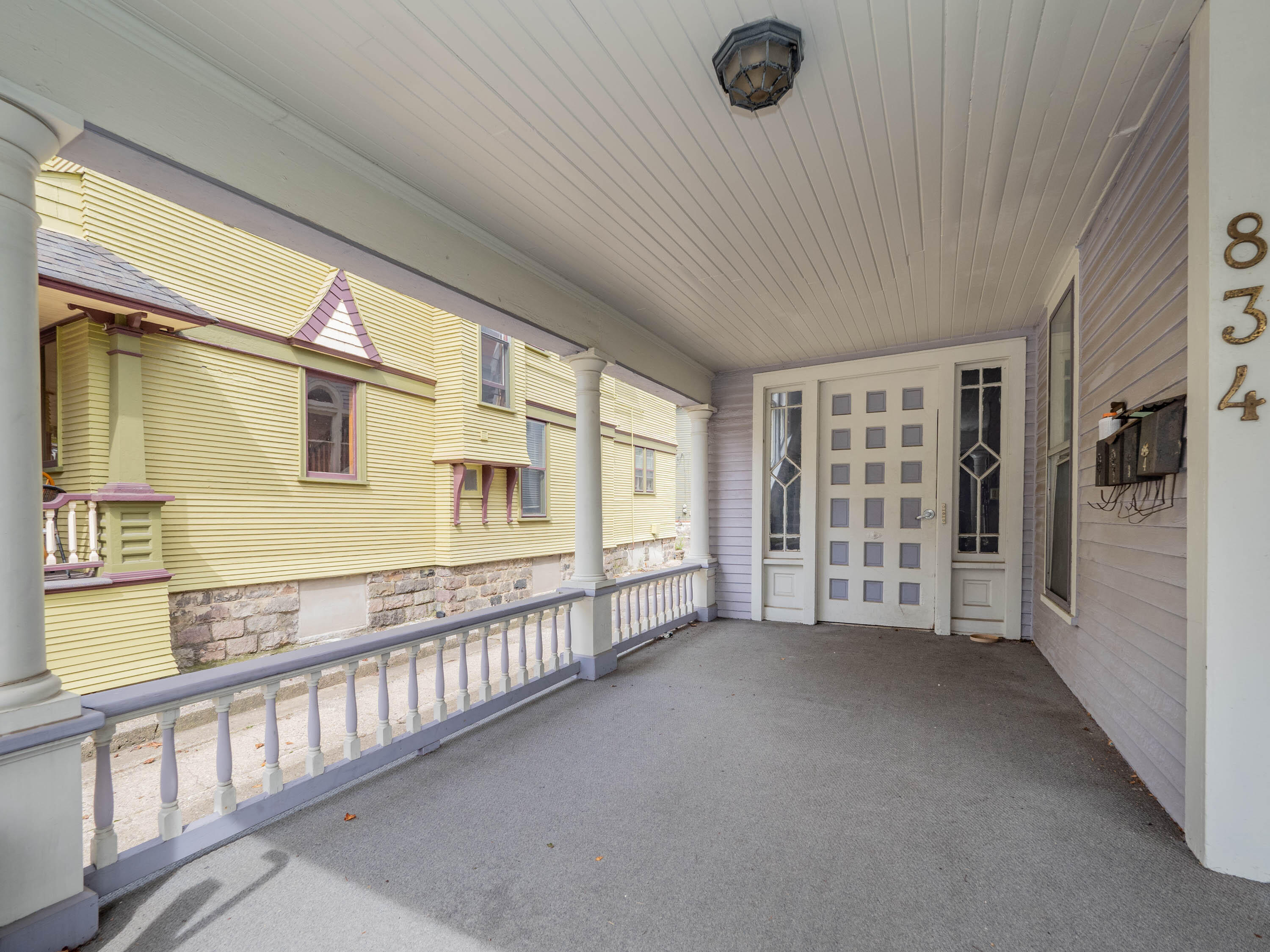 838 W Main Street