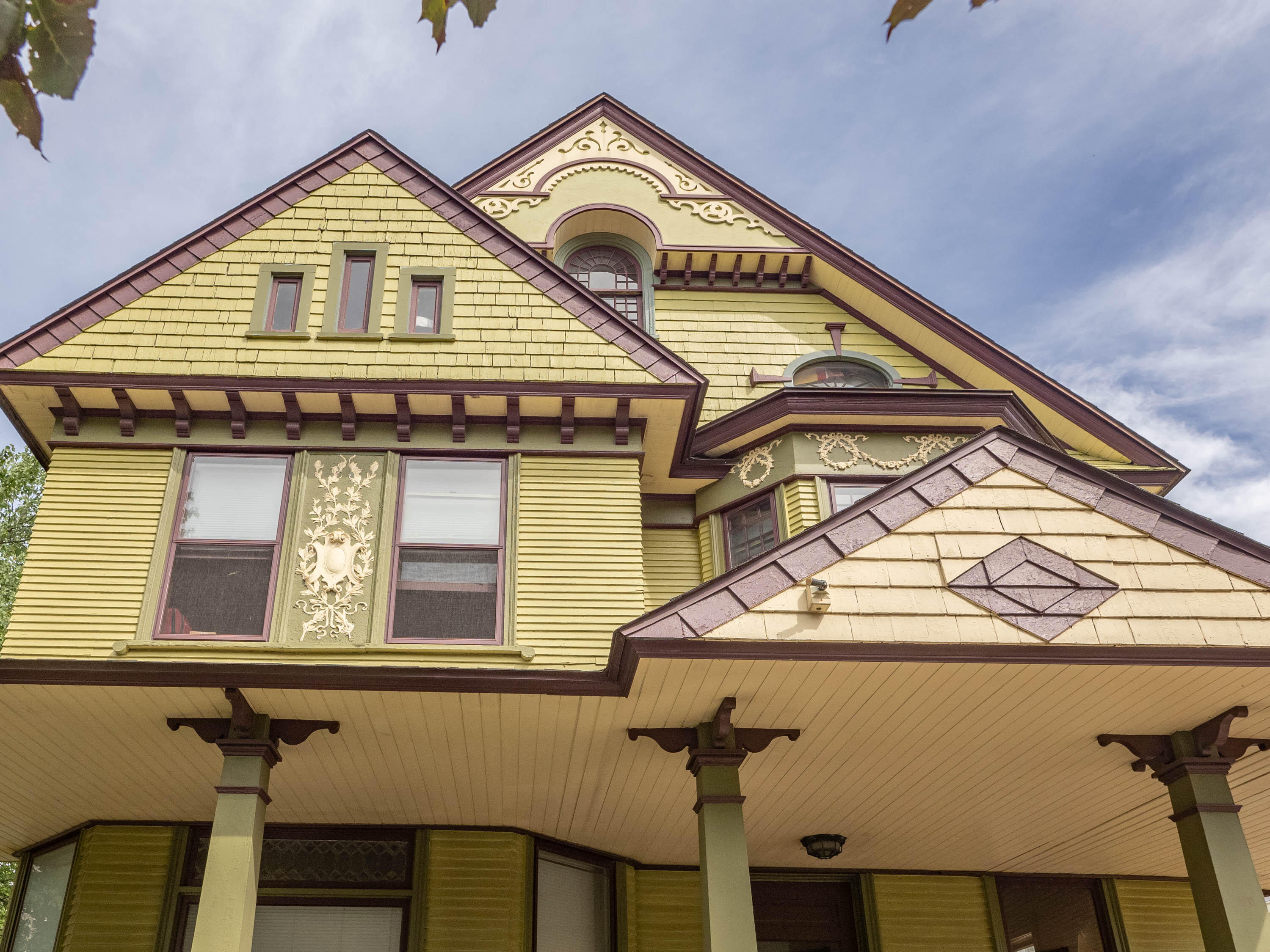 838 W Main Street