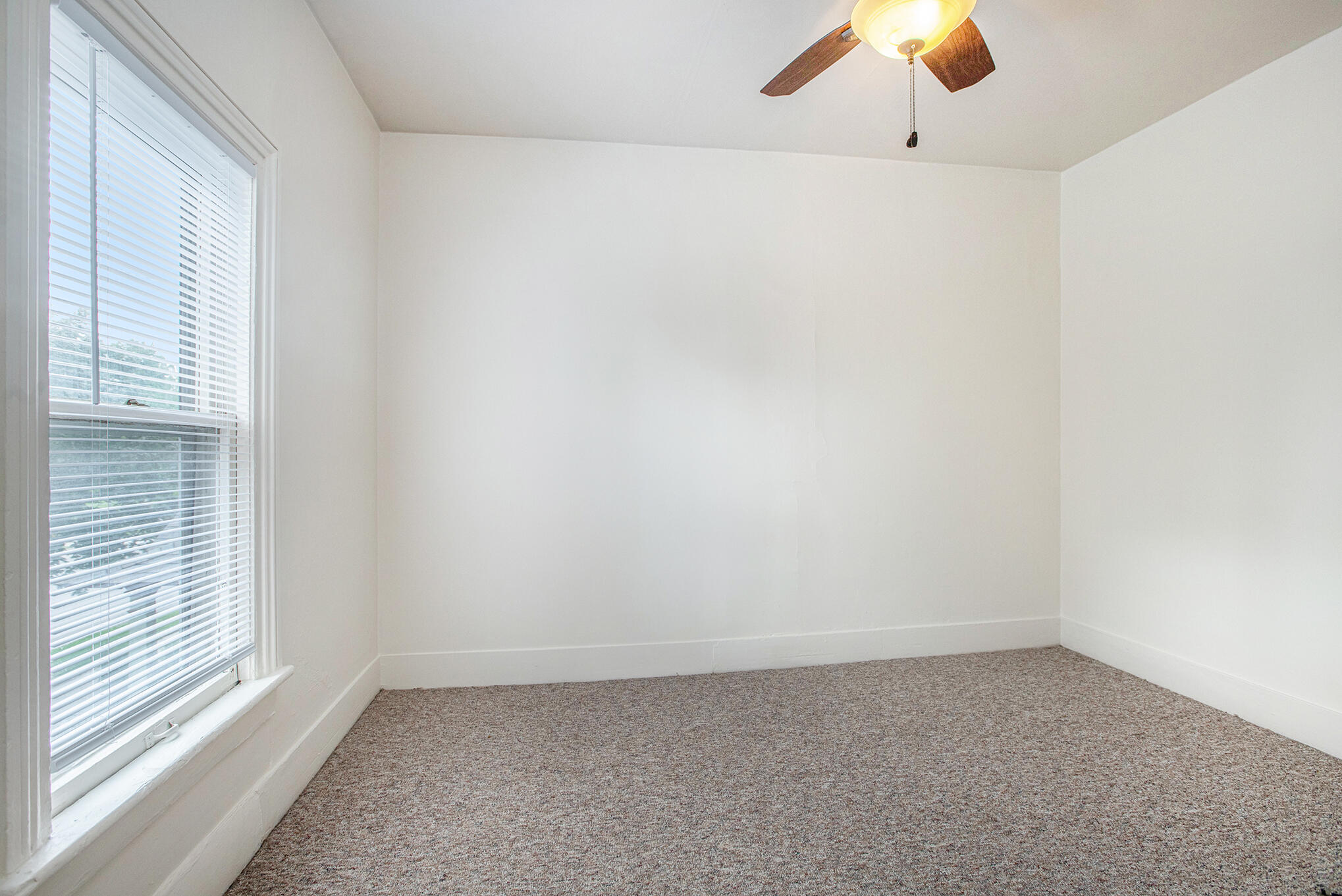 838 W Main Street