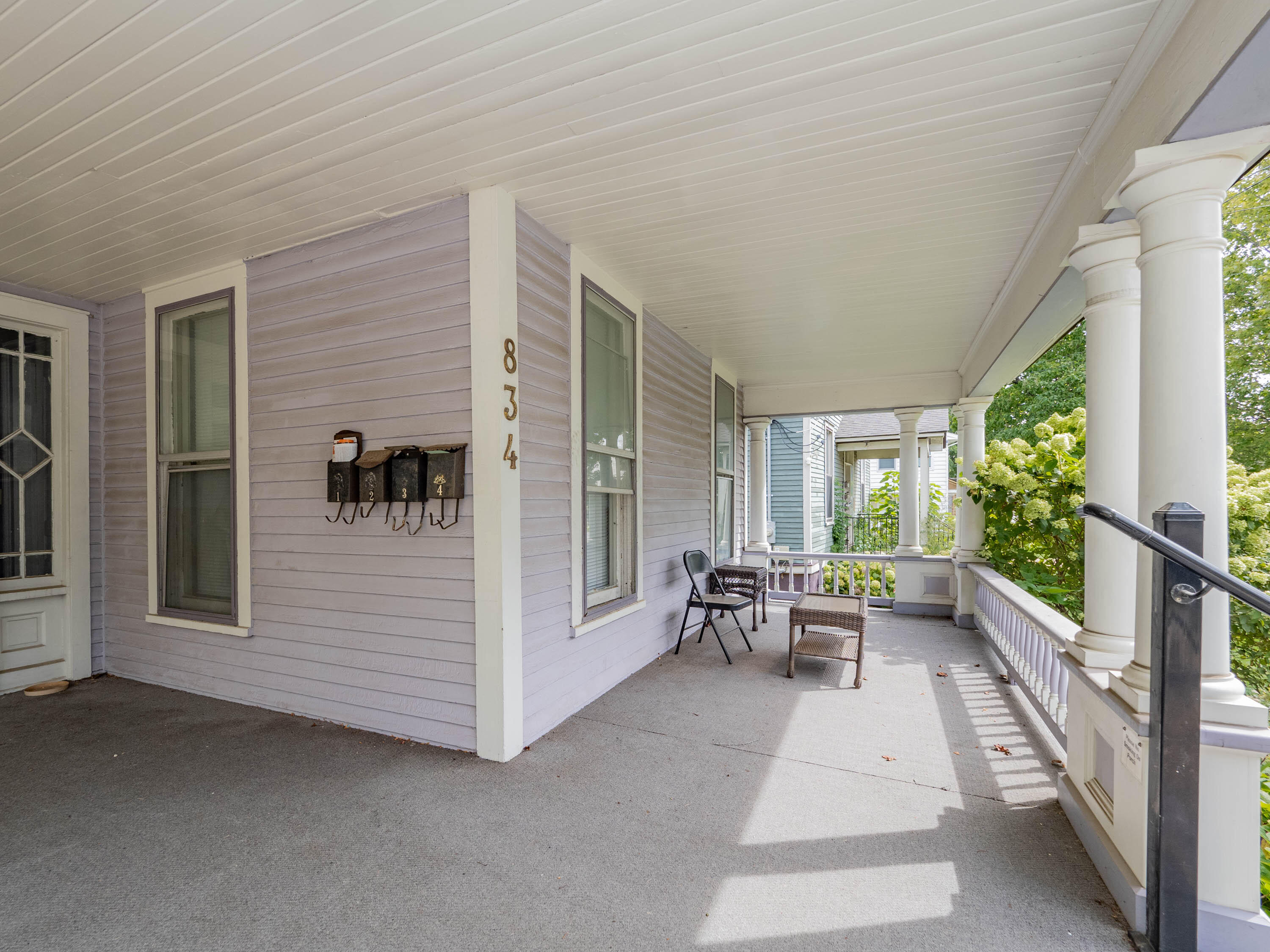 838 W Main Street