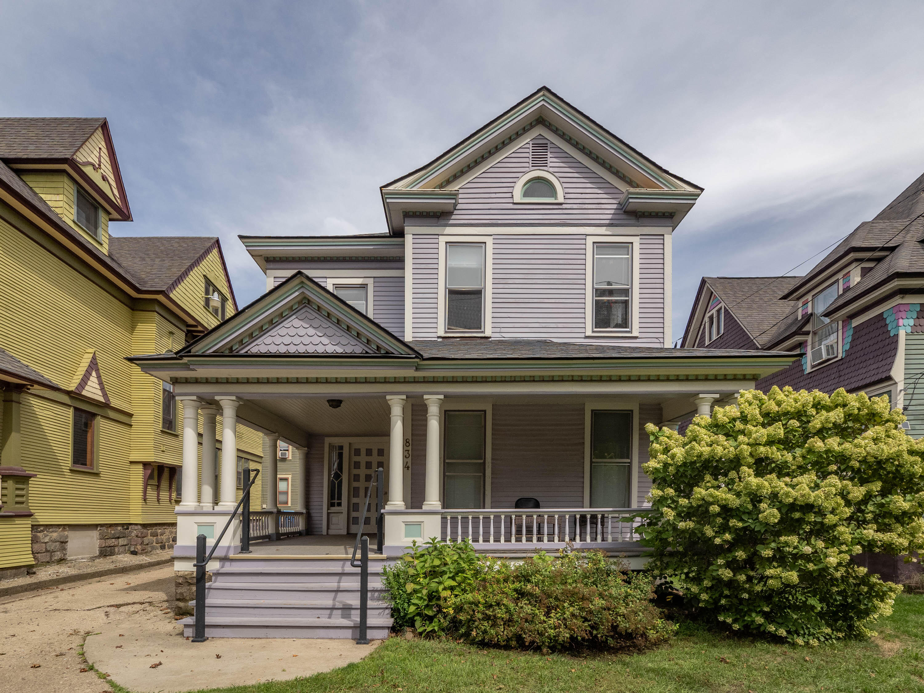 834 W Main Street