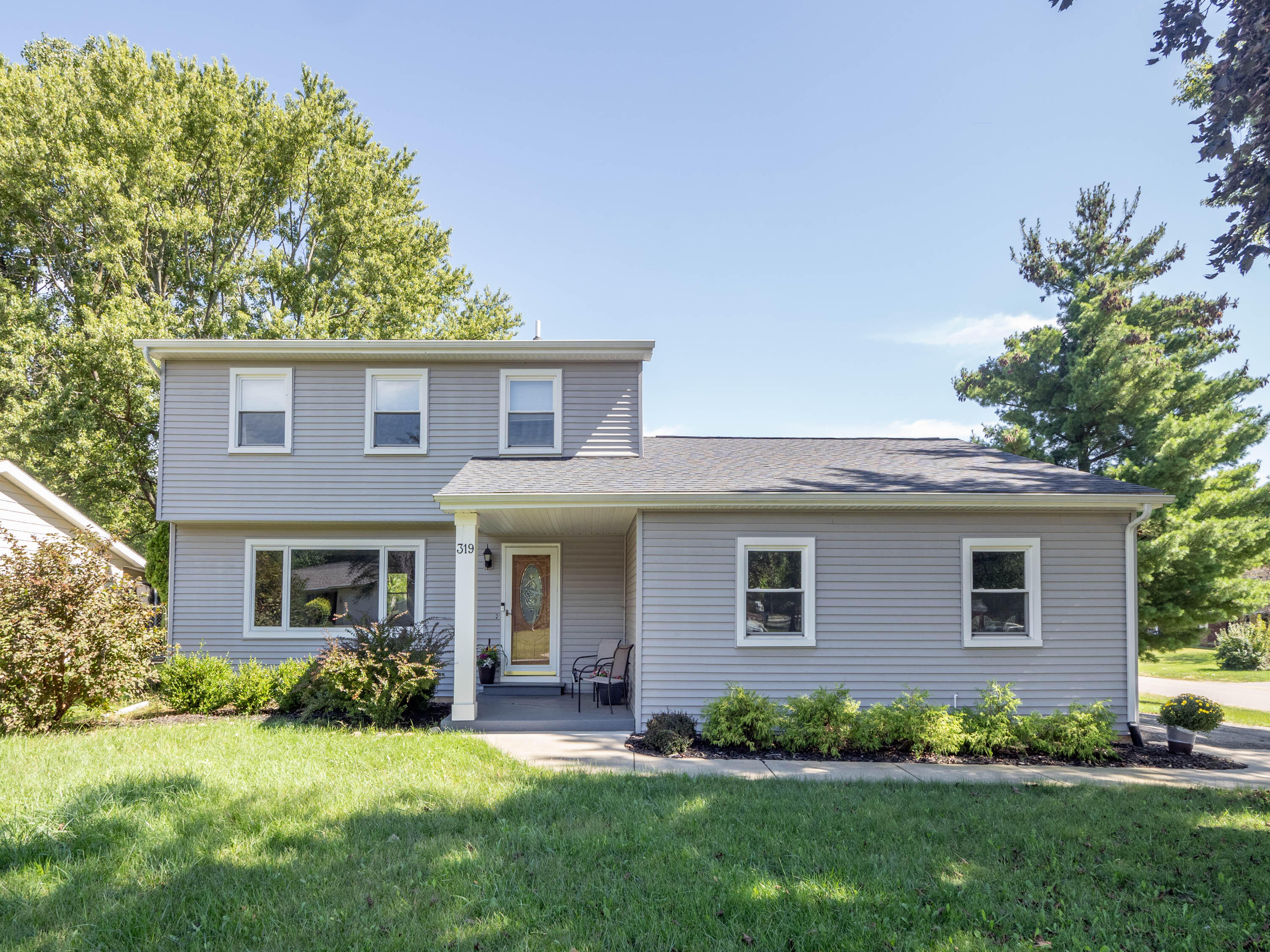 319 Westview Street