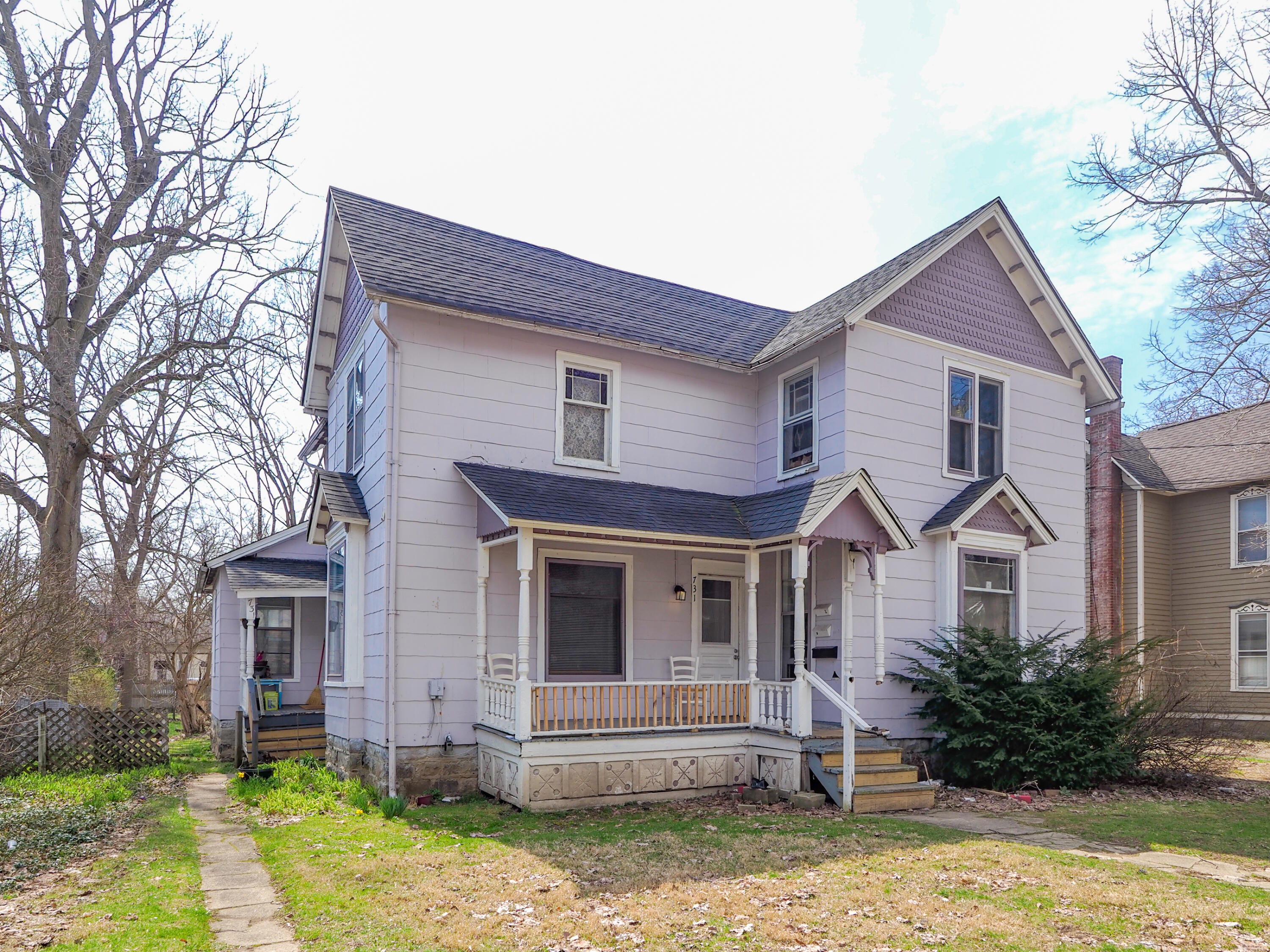 731 Village Street