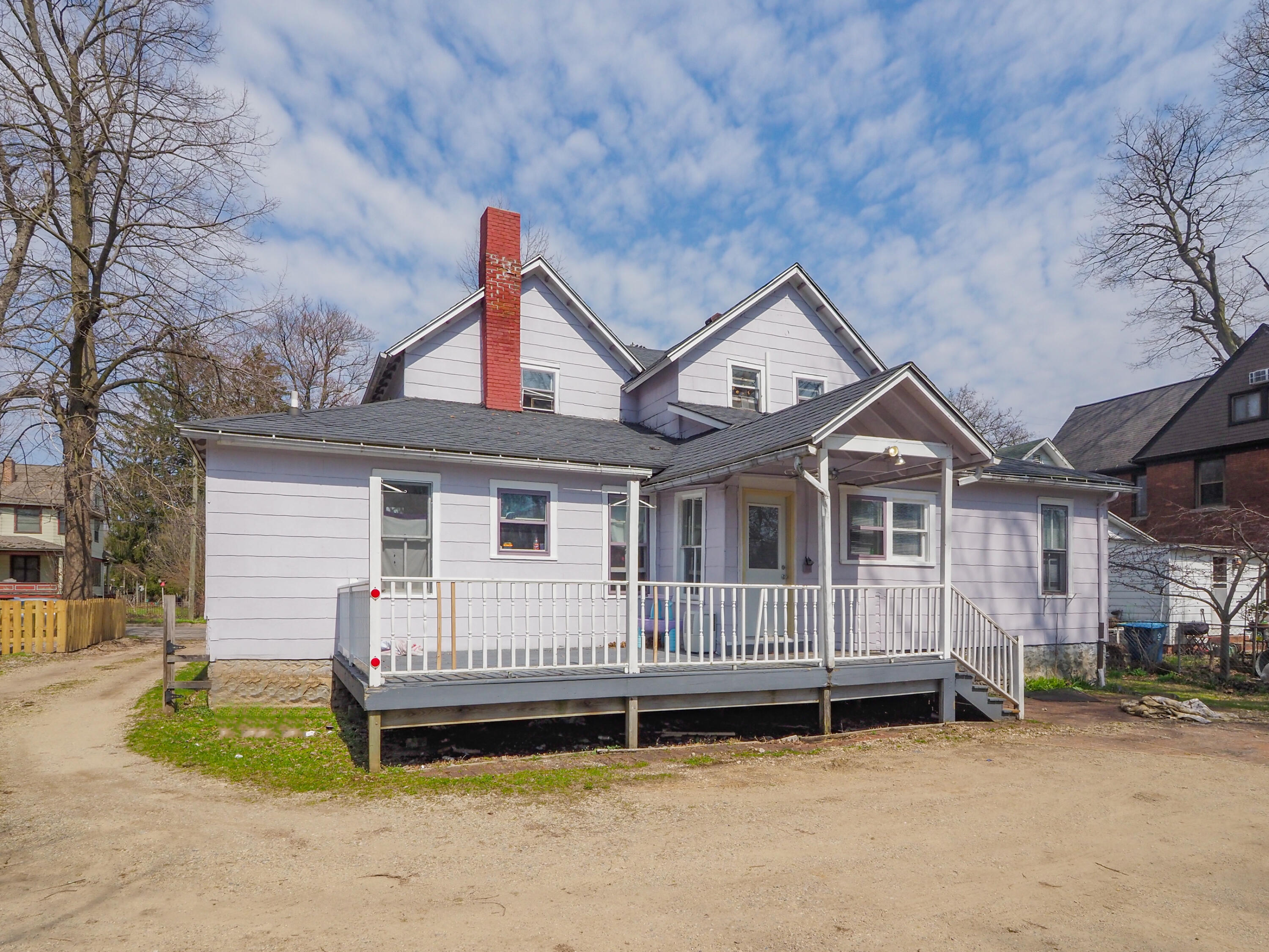 731 Village Street