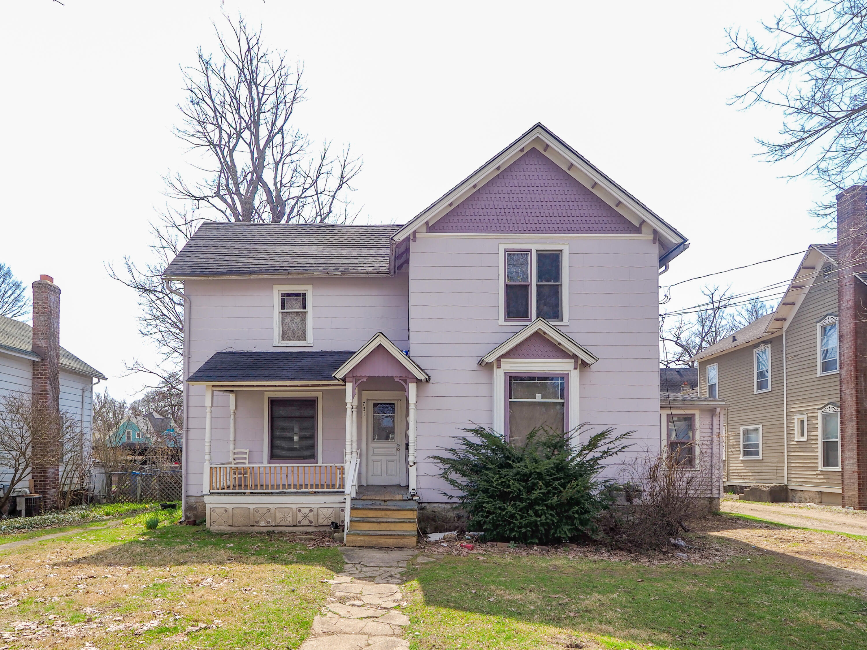 731 Village Street