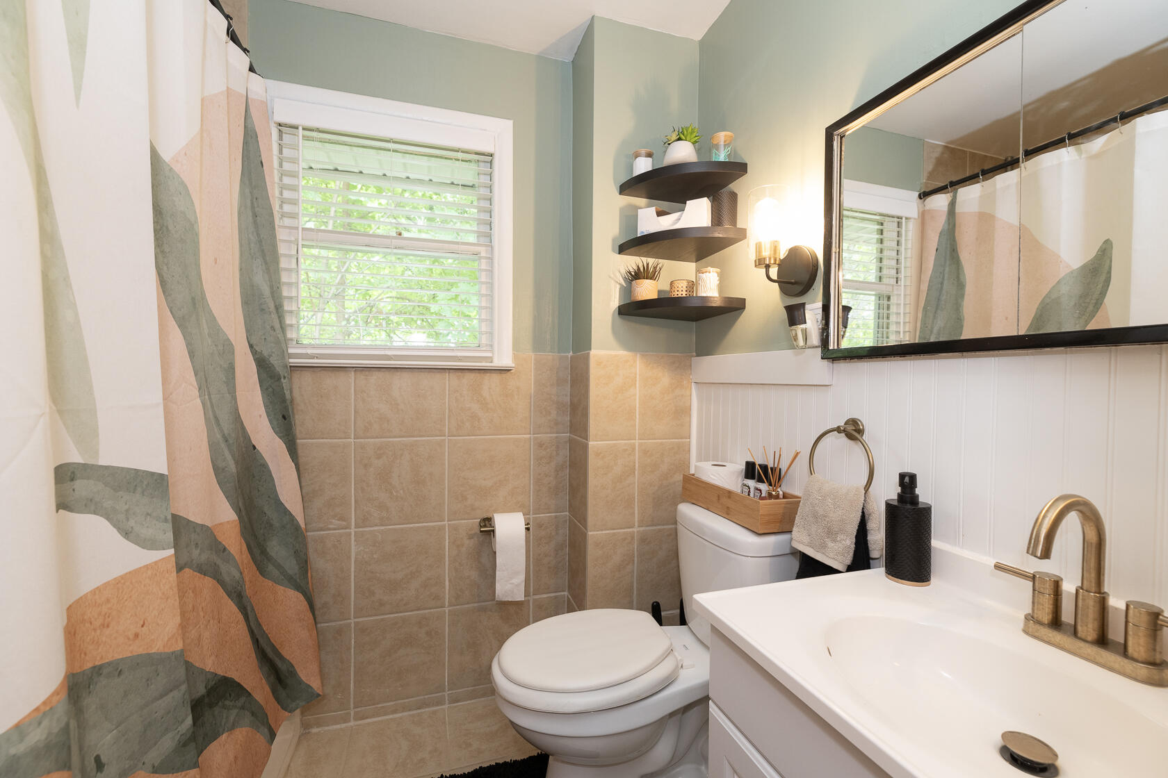 329 N Kendall Avenue