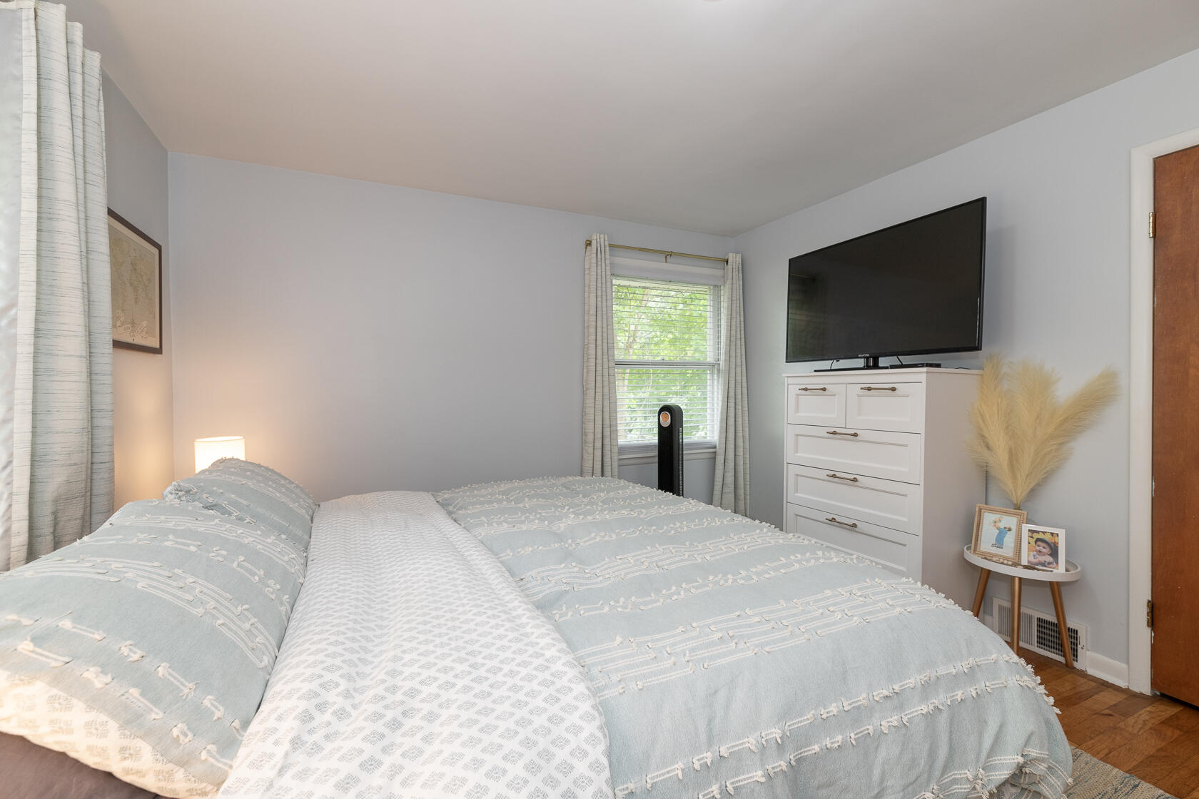 329 N Kendall Avenue