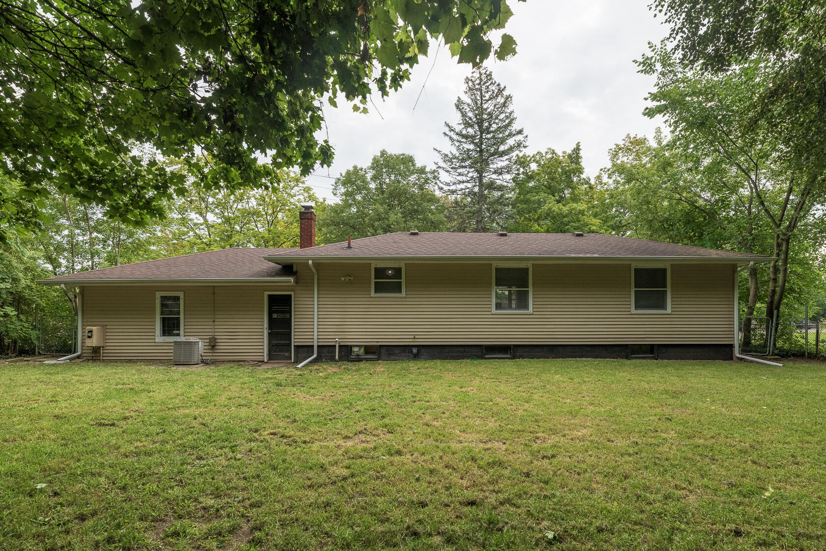 329 N Kendall Avenue