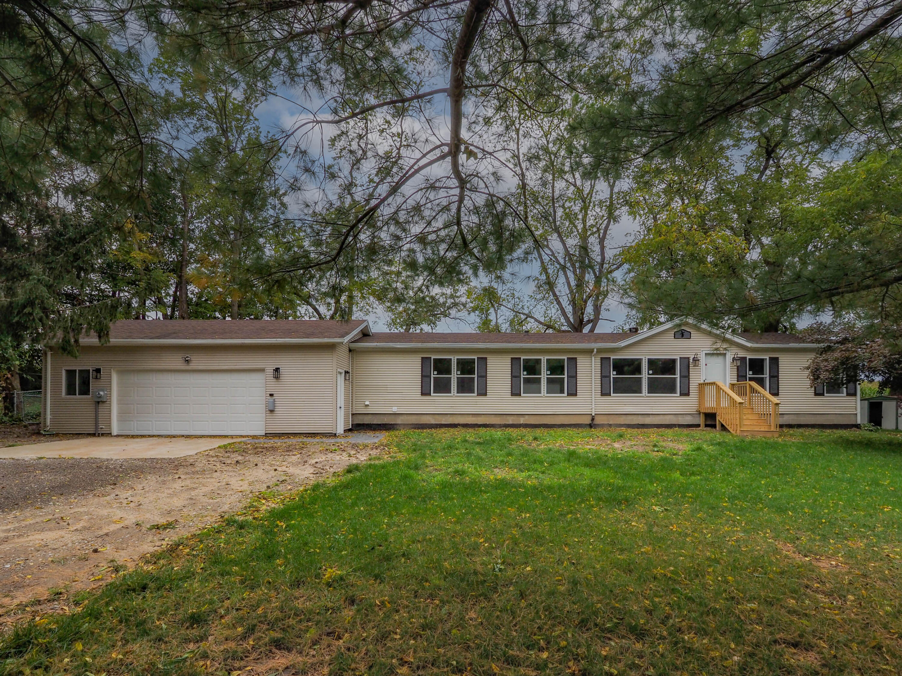 65484 Parkwood Court