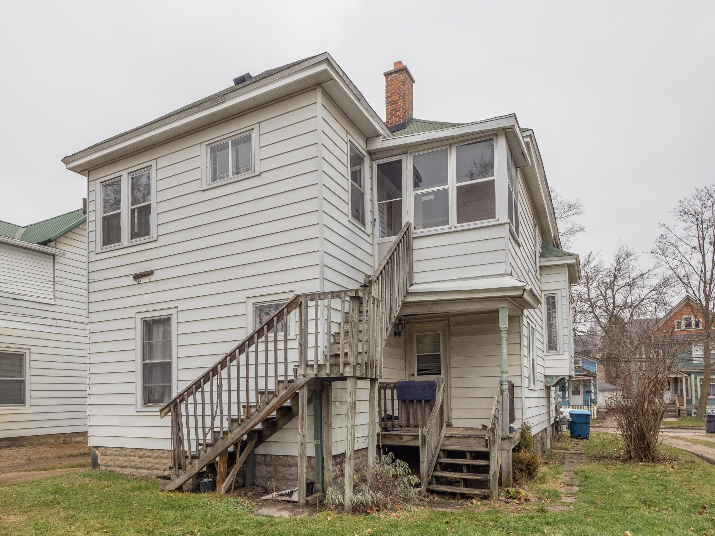 317-319 Burr Oak Street