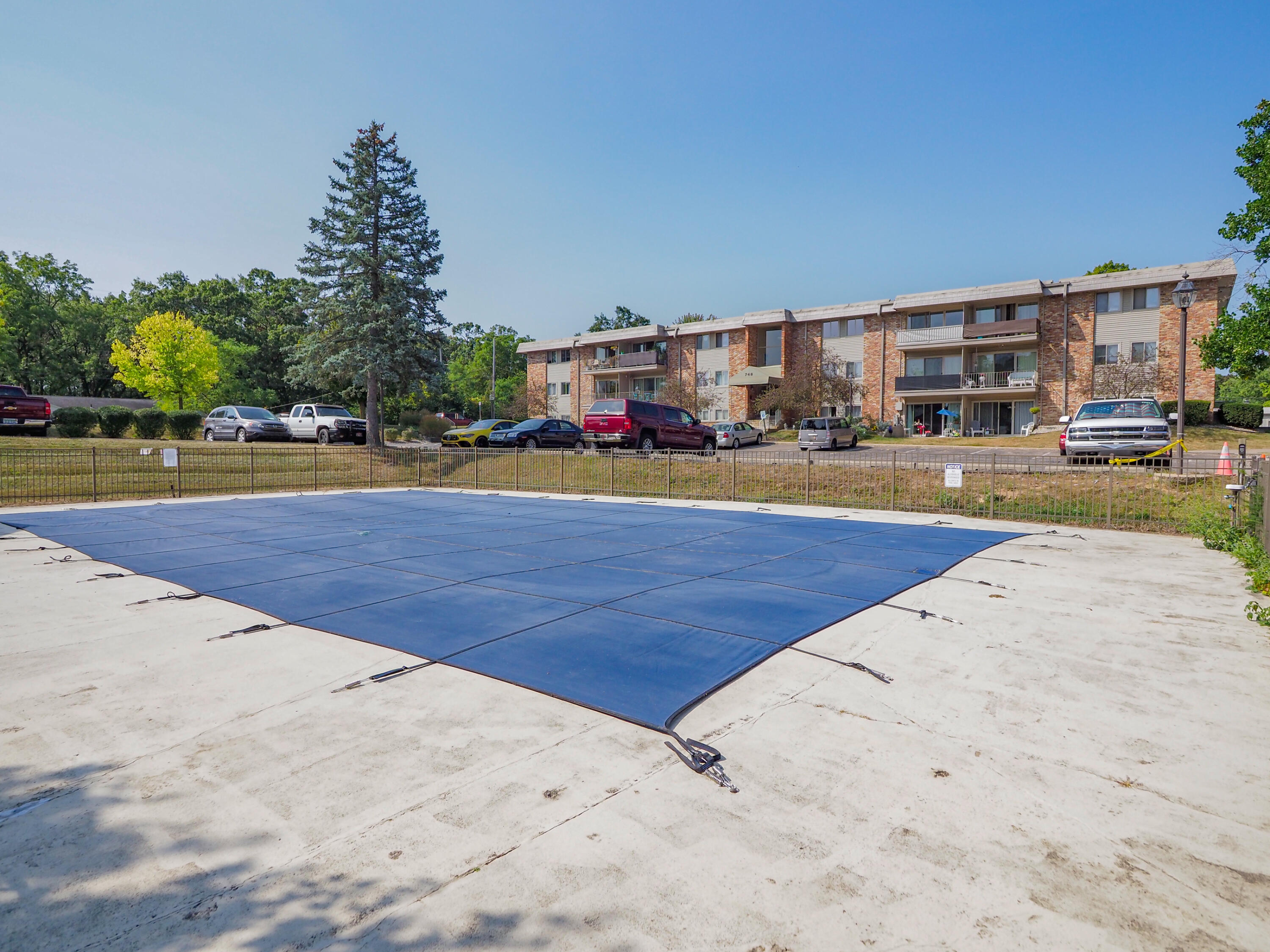 748 W Kilgore Road 306