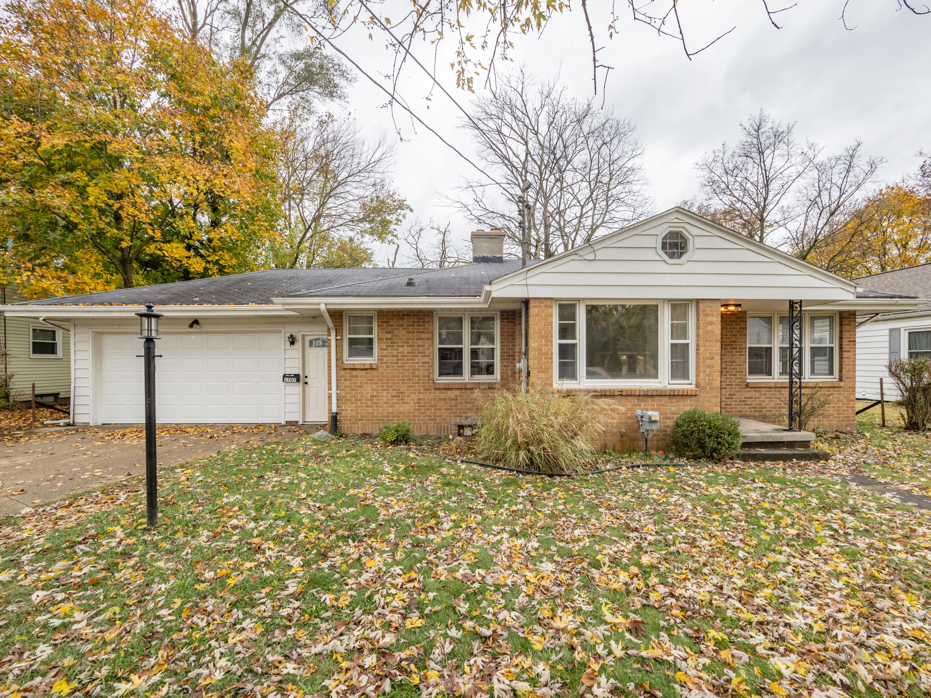 1707 Sunnyside Drive