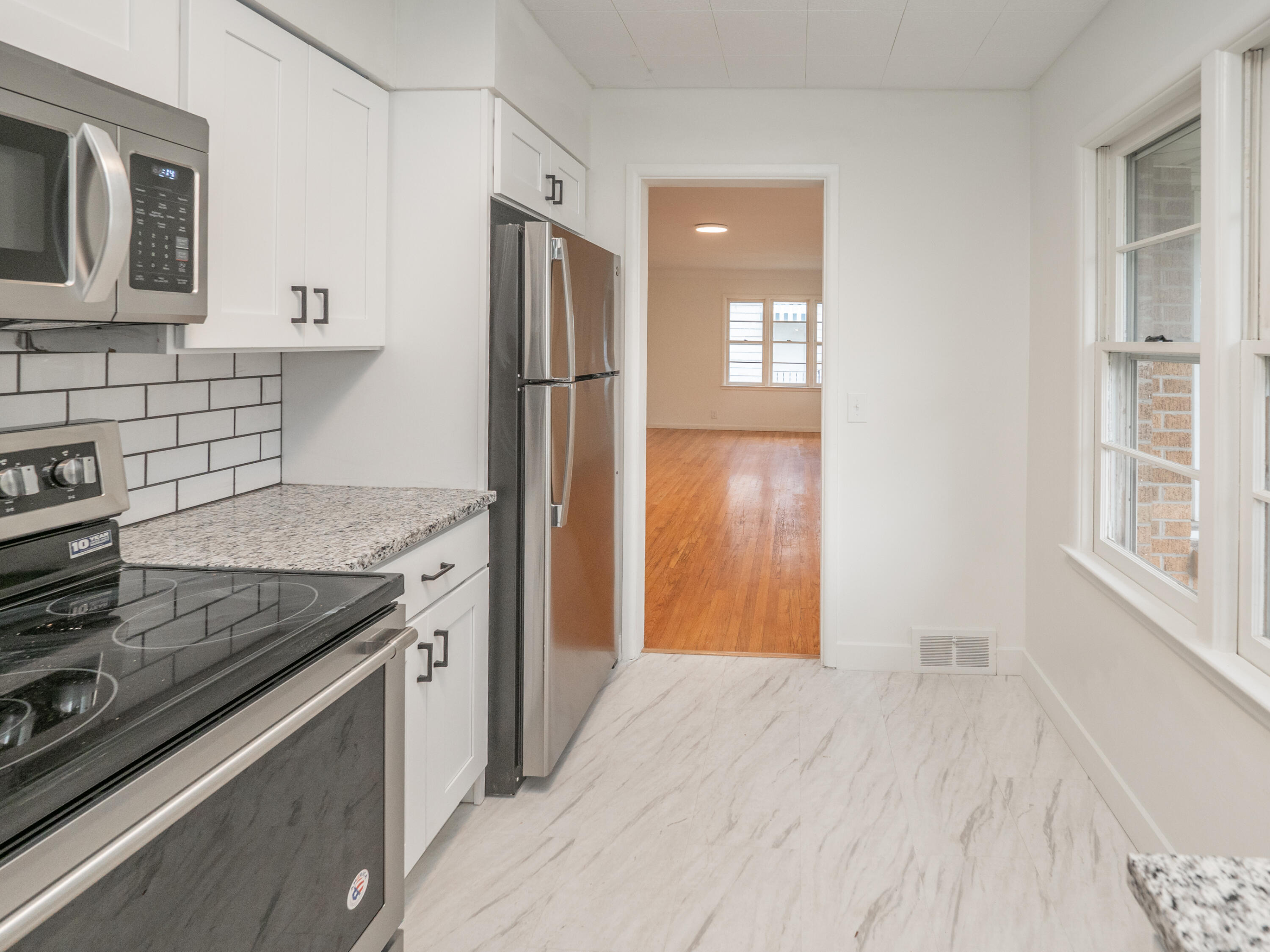 1707 Sunnyside Drive