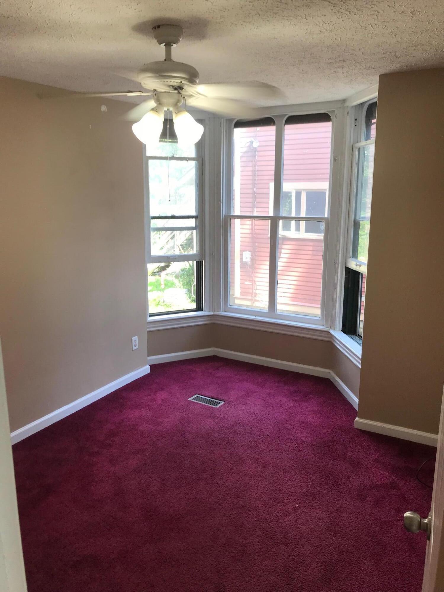 738-740 McCourtie Street