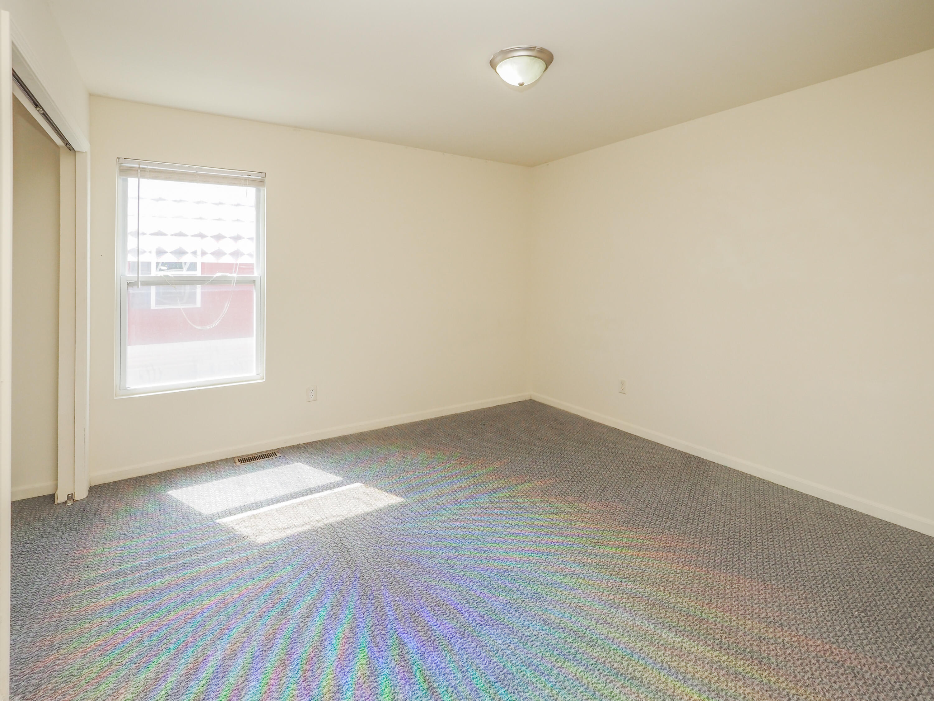 1402-1410 Sutherland Avenue