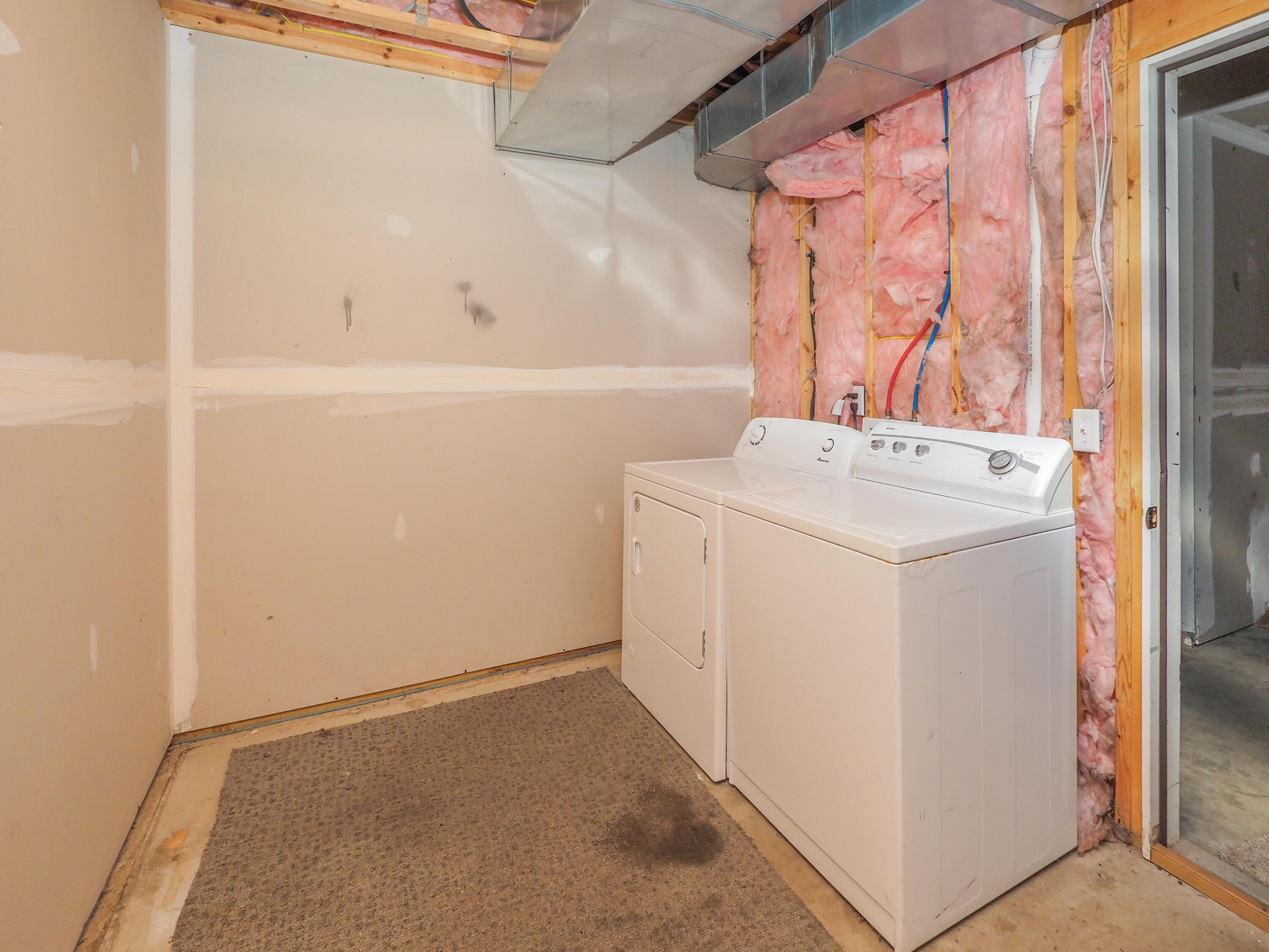 1402-1410 Sutherland Avenue