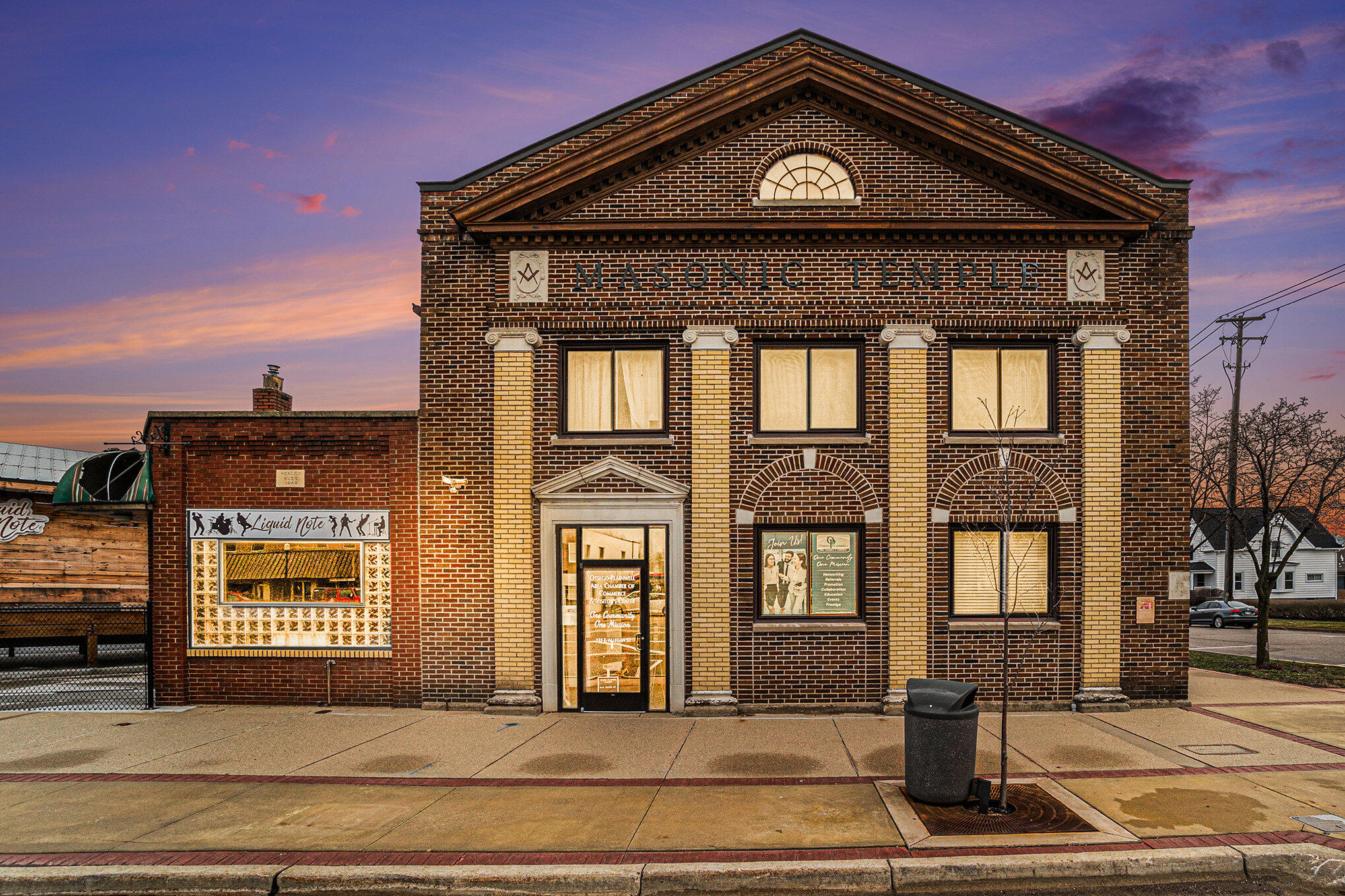 135 E Allegan Street