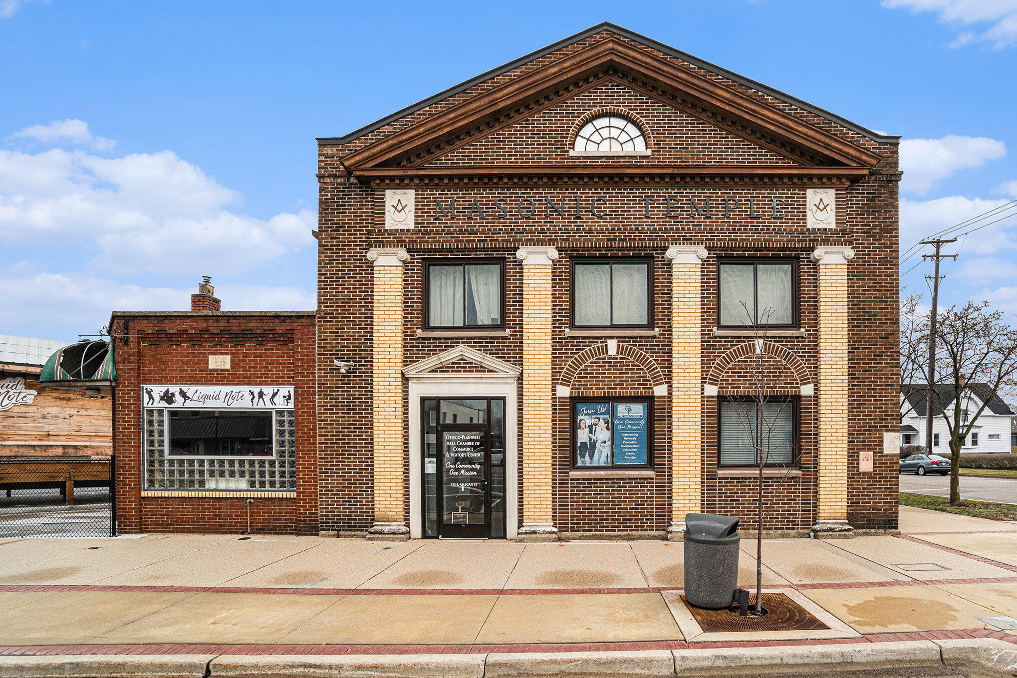 135 E Allegan Street