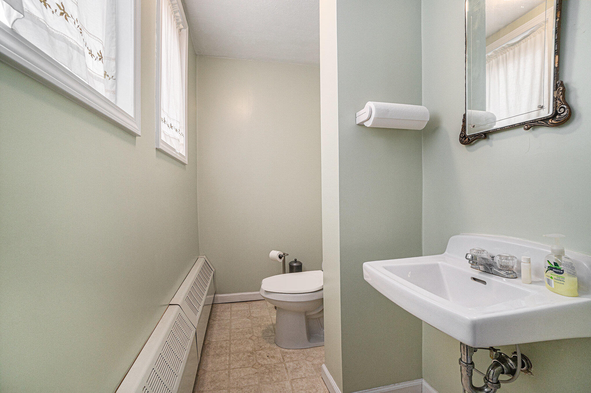 135 E Allegan Street